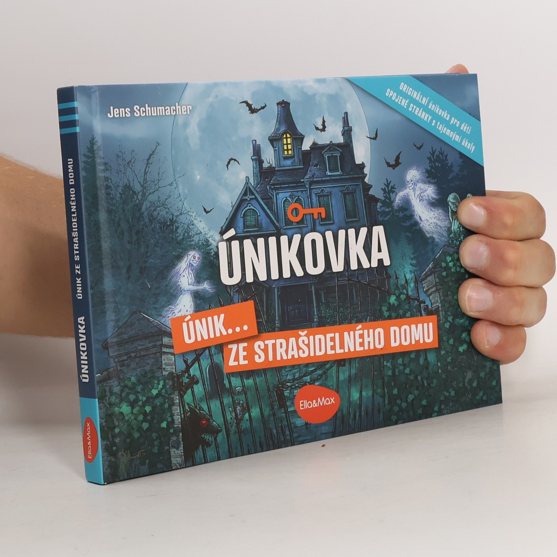 Únikovka. Únik... ze strašidelného domu