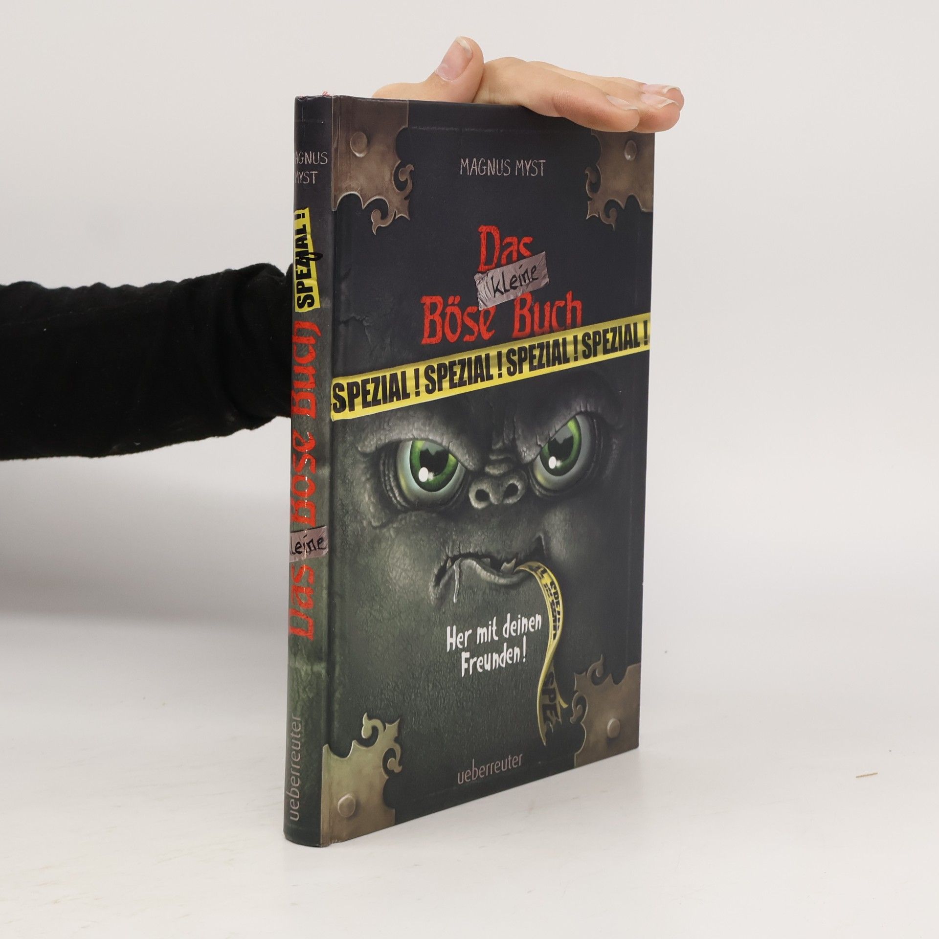 Magnnus Myst Das Böse Buch. Her mit deinen Freunden!