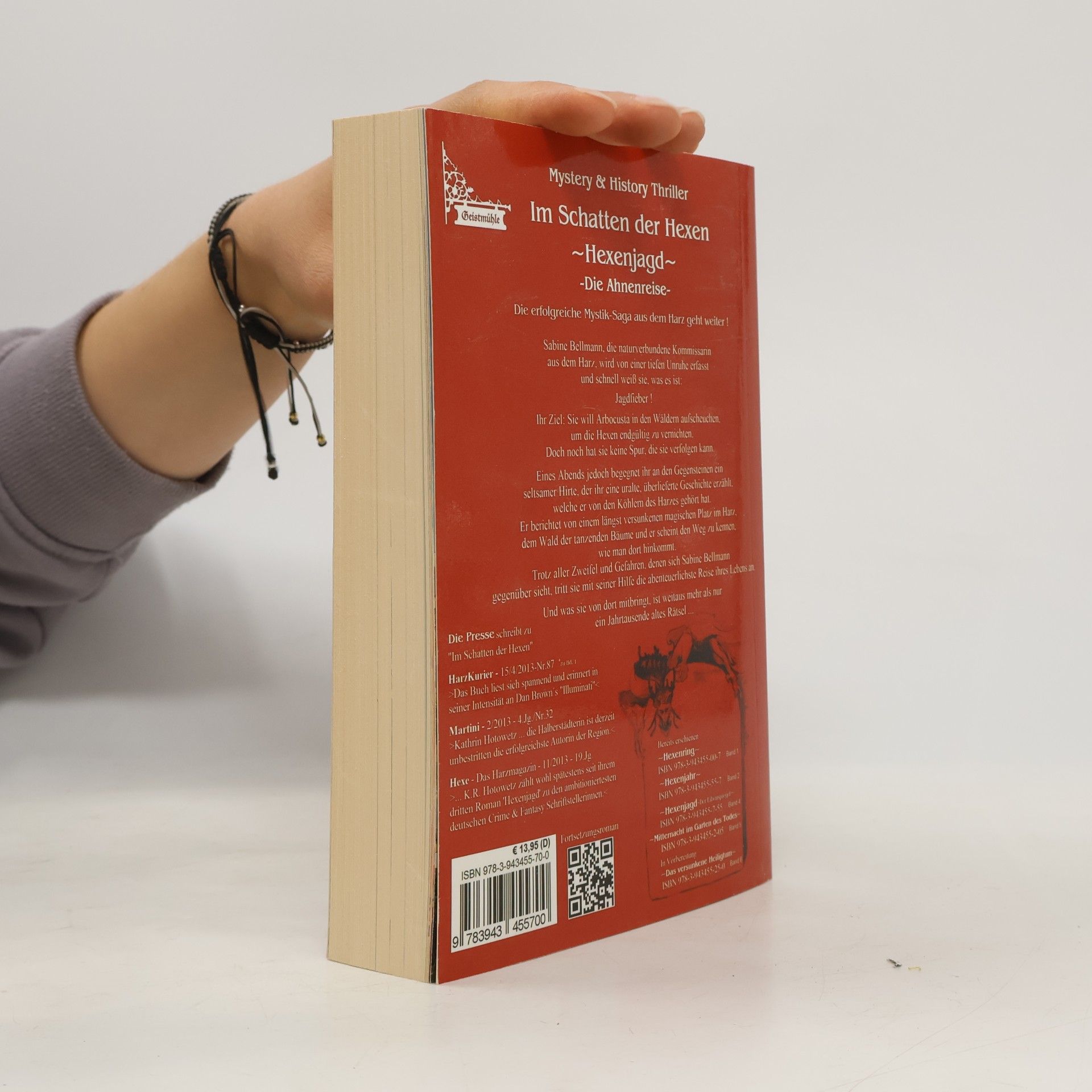 Kathrin R. Hotowetz Im Schatten der Hexen