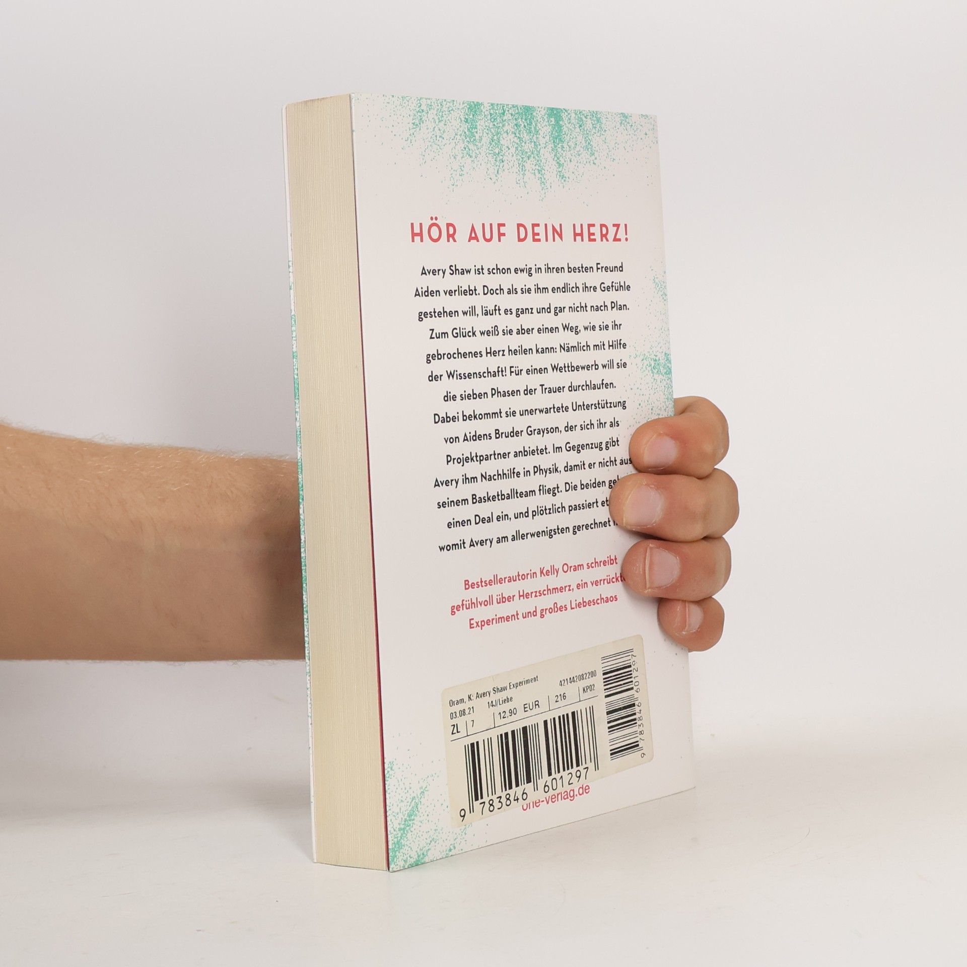 Kelly Oram Das Avery Shaw Experiment