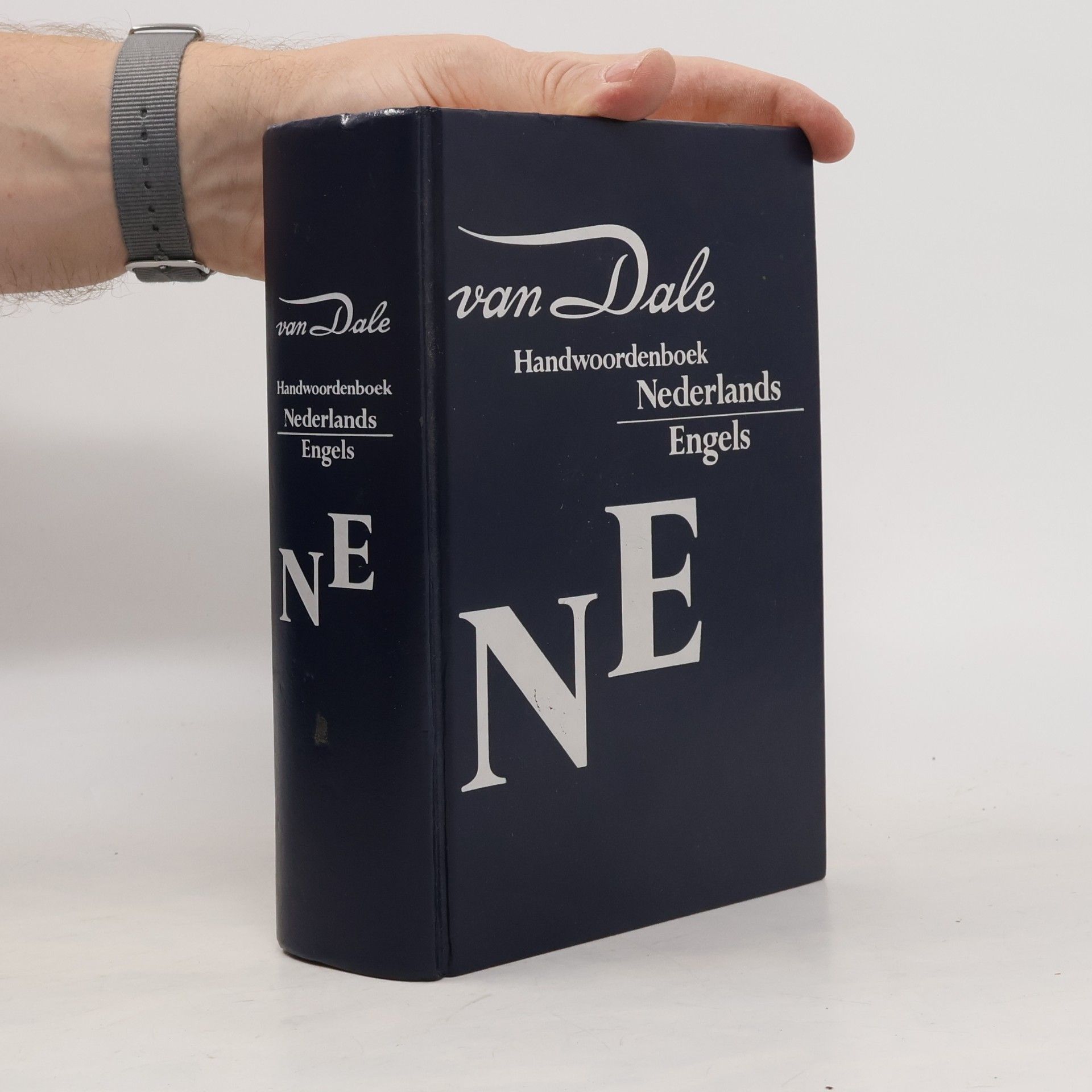 Van Dale handwoordenboek Nederlands-Engels/Engels-Nederlands