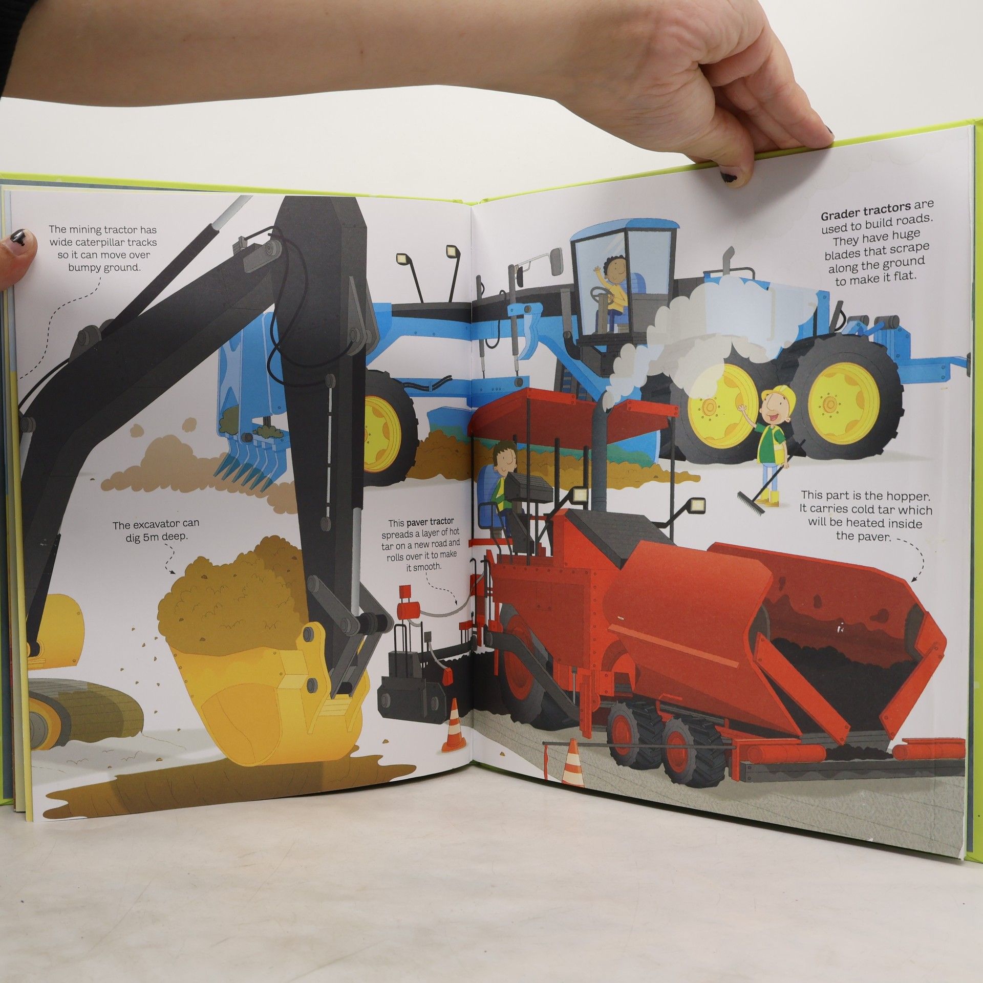 Lisa Jane Gillespie The Usborne Big Book of Tractors