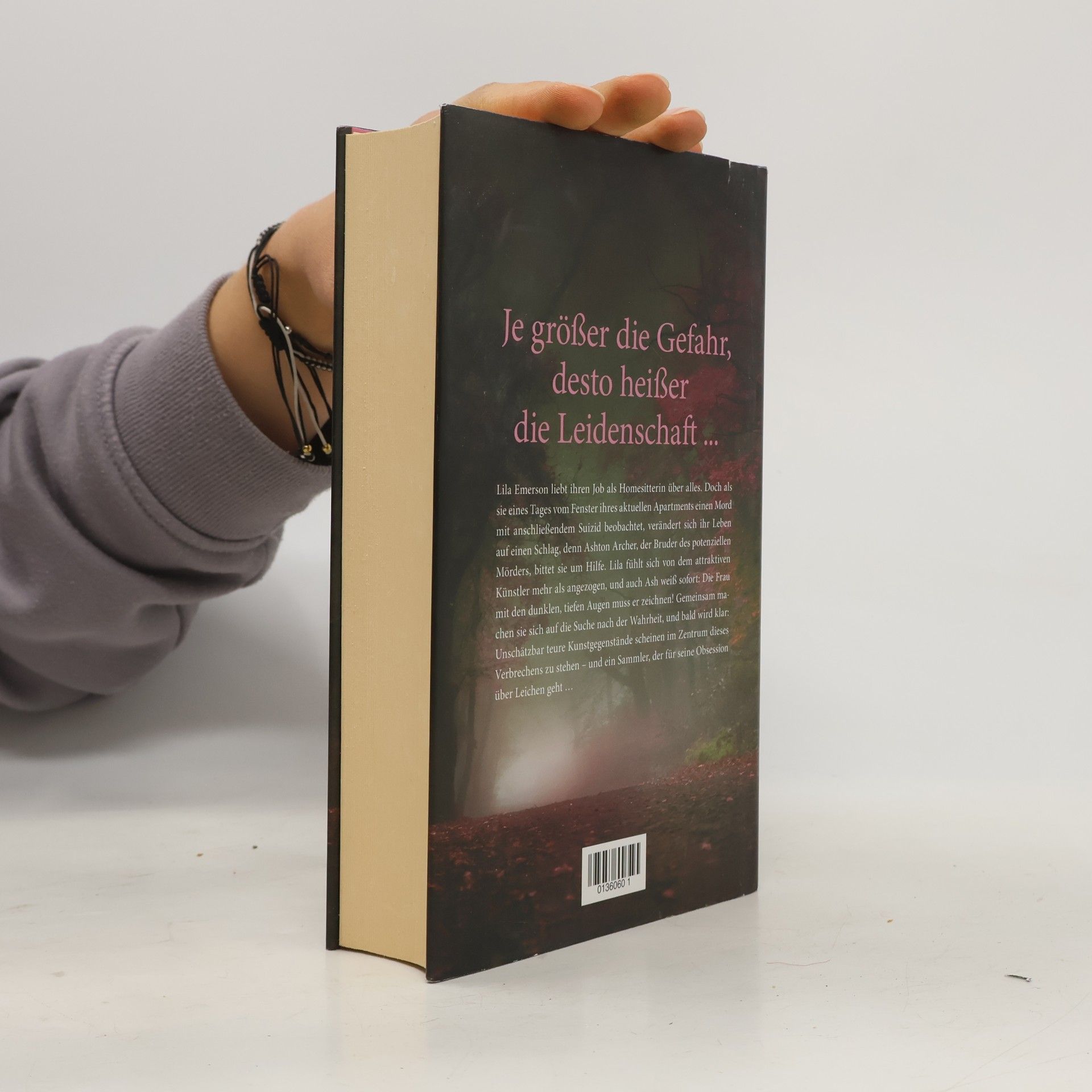 Nora Roberts Ein dunkles Geschenk