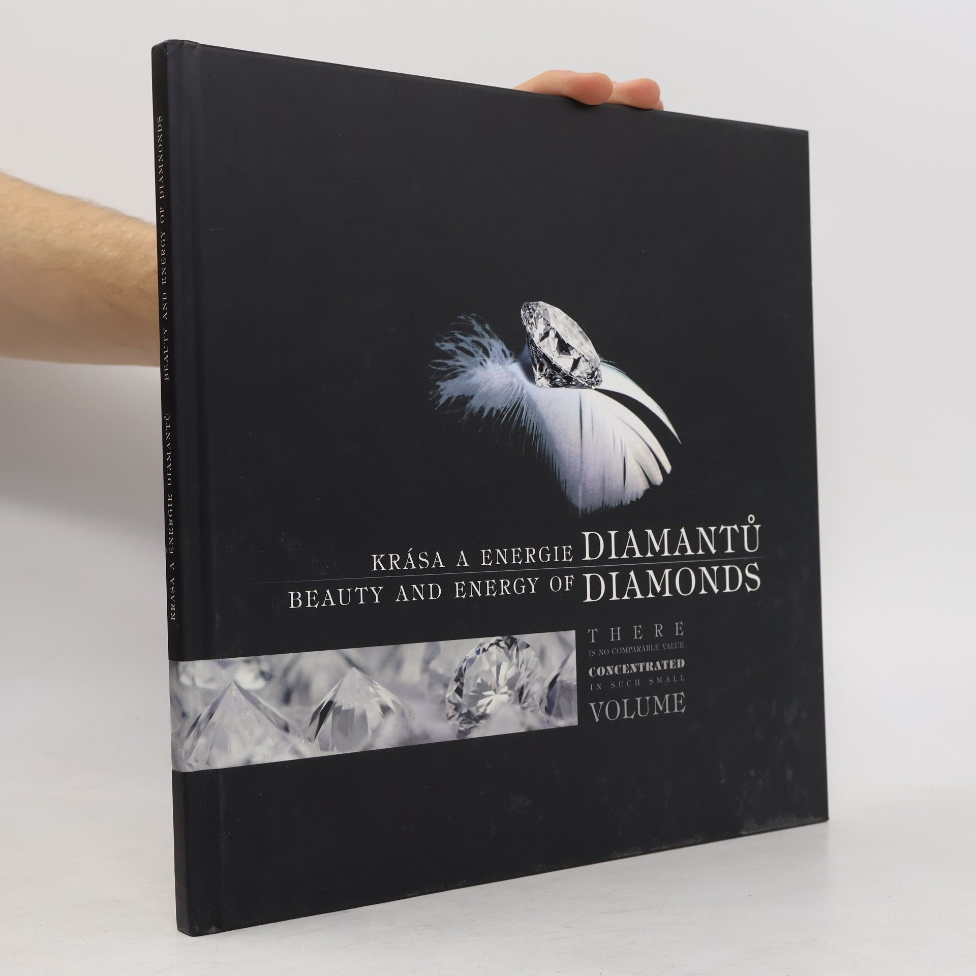 Přemysl Synek Krása a energie diamantů. Beauty and Energy of Diamonds