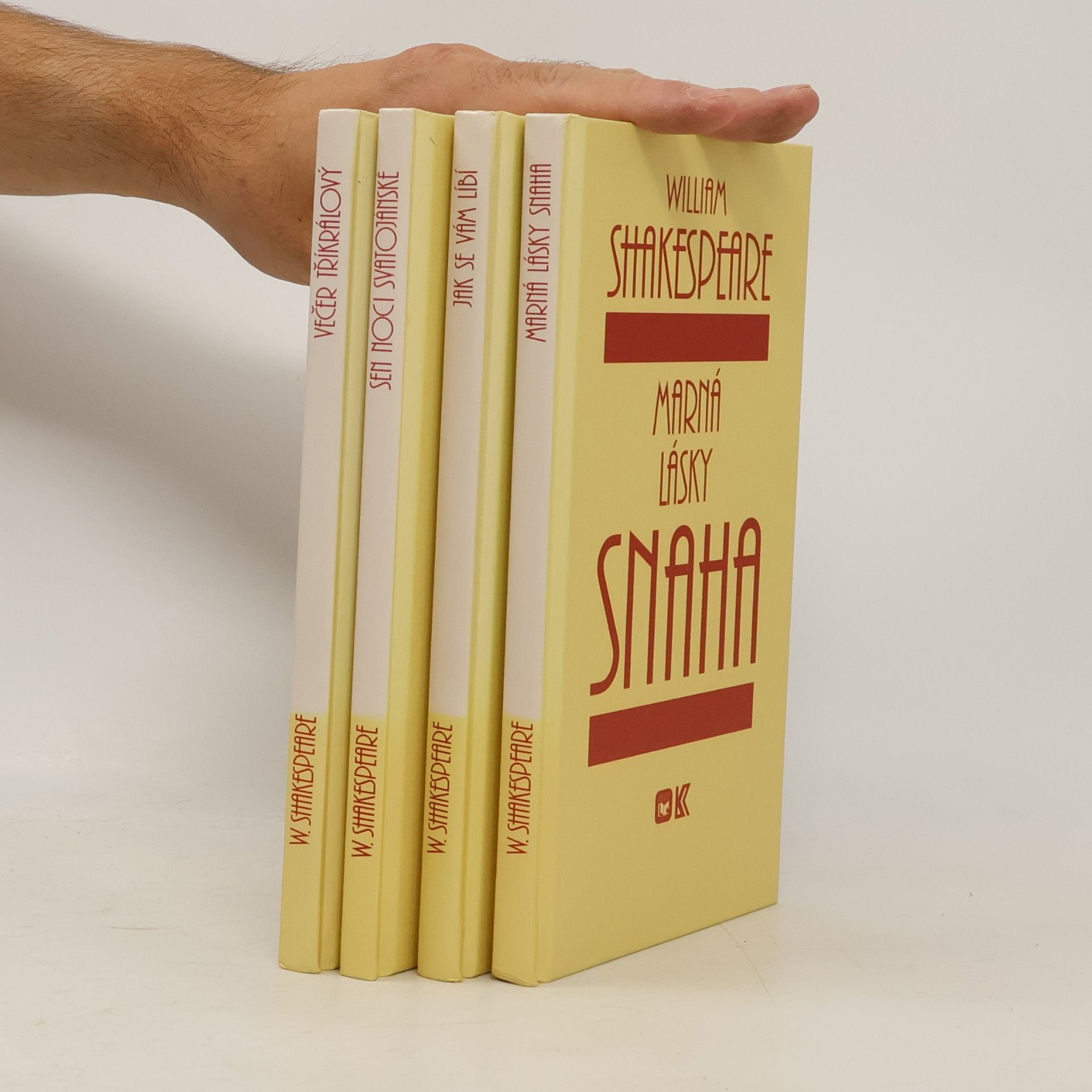 William Shakespeare 4x William Shakespeare. Večer tříkrálový, Jak se vám líbí, Marná lásky snaha, Sen noci svatojánské