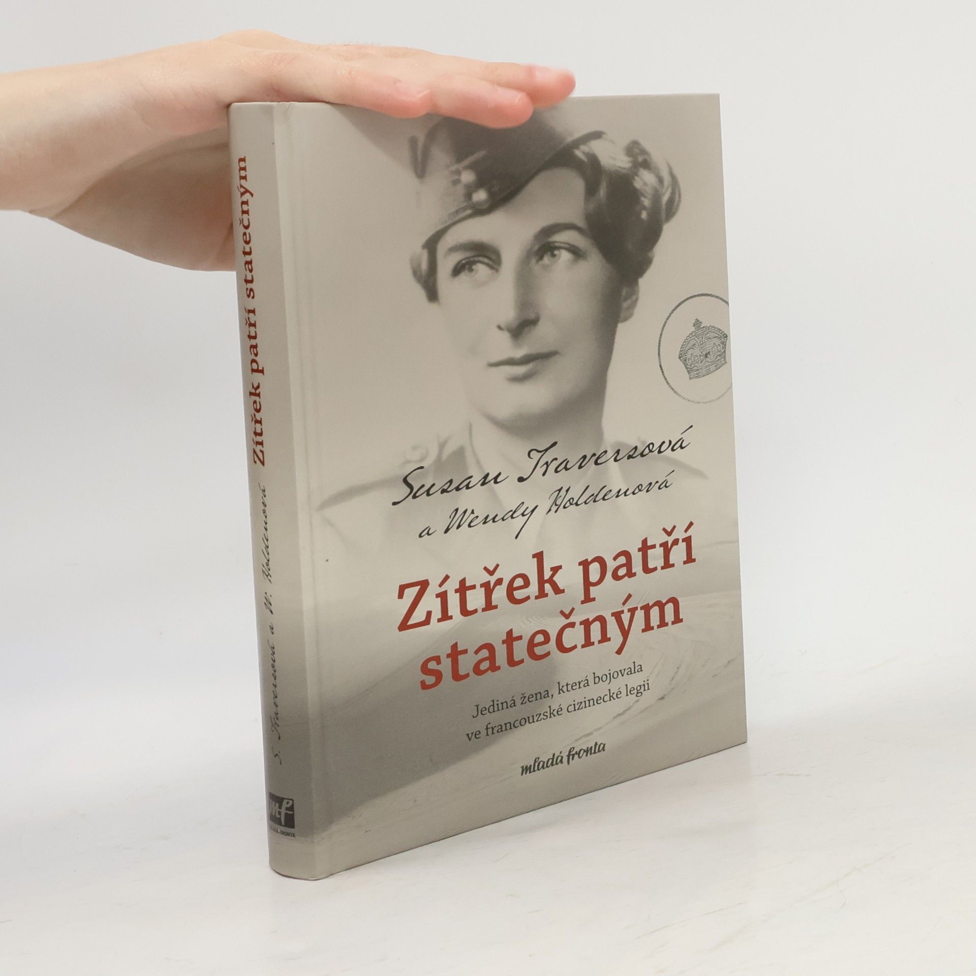 Susan Travers Zítřek patří statečným