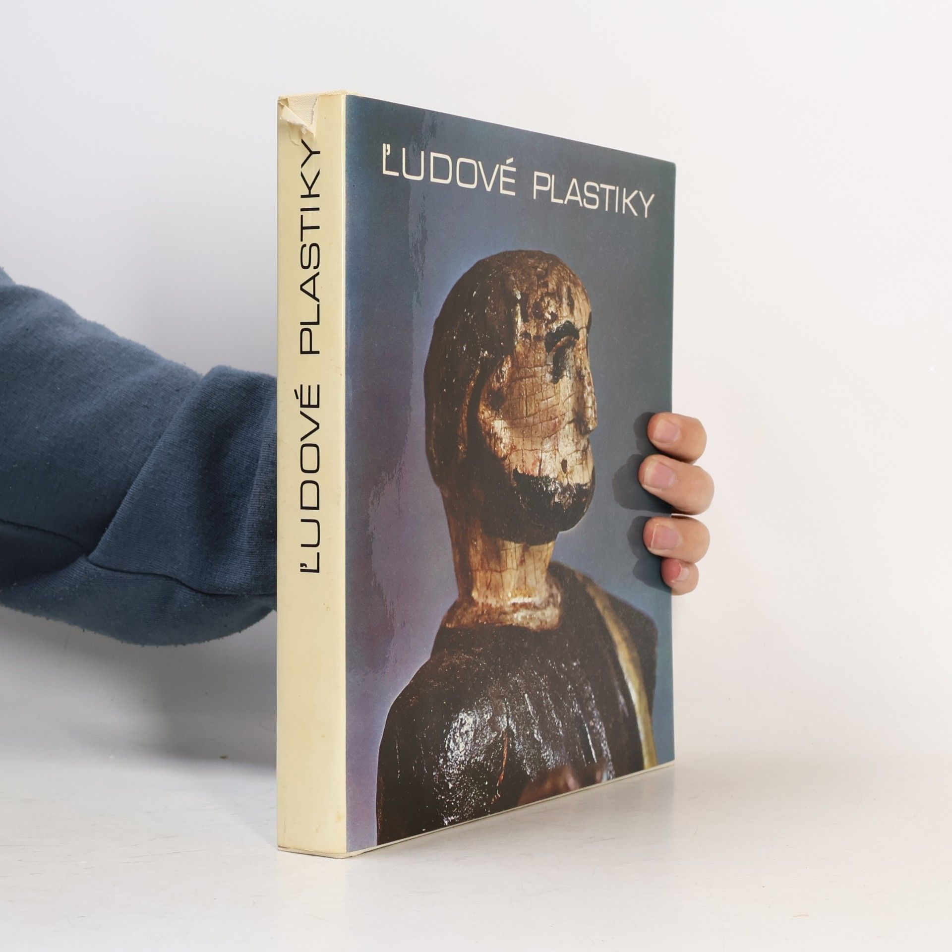 Soňa Kovačevičová Ľudové plastiky