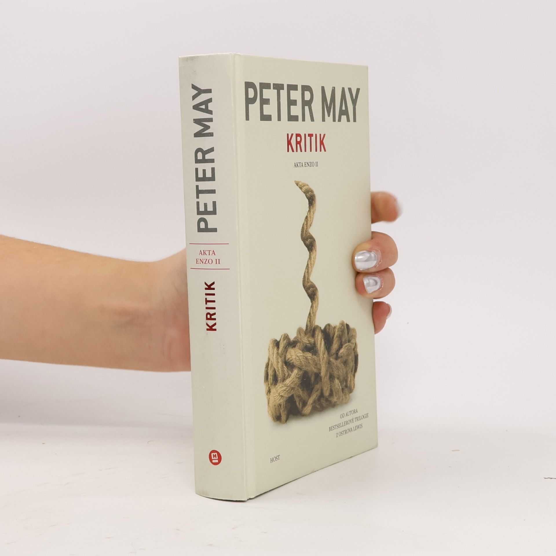 Peter May Kritik