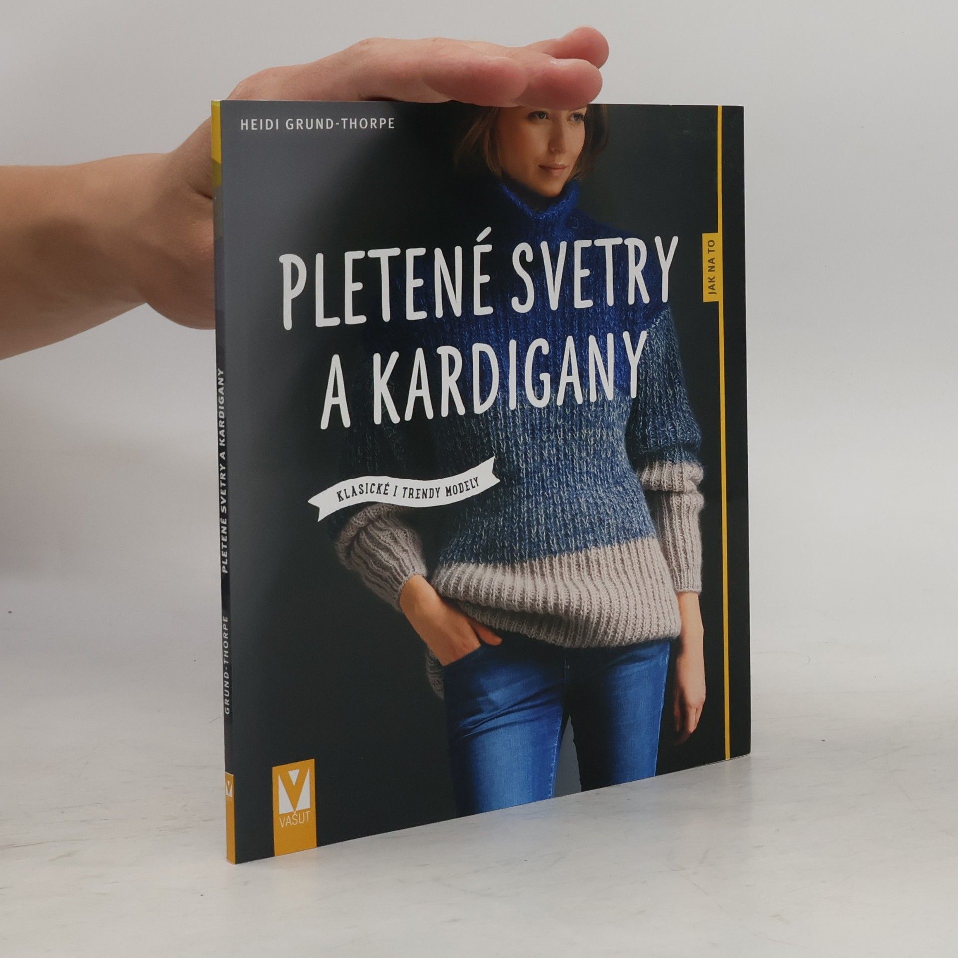 Heidi Grund Thorpe Pletené svetry a kardigany - Klasické i trendy modely