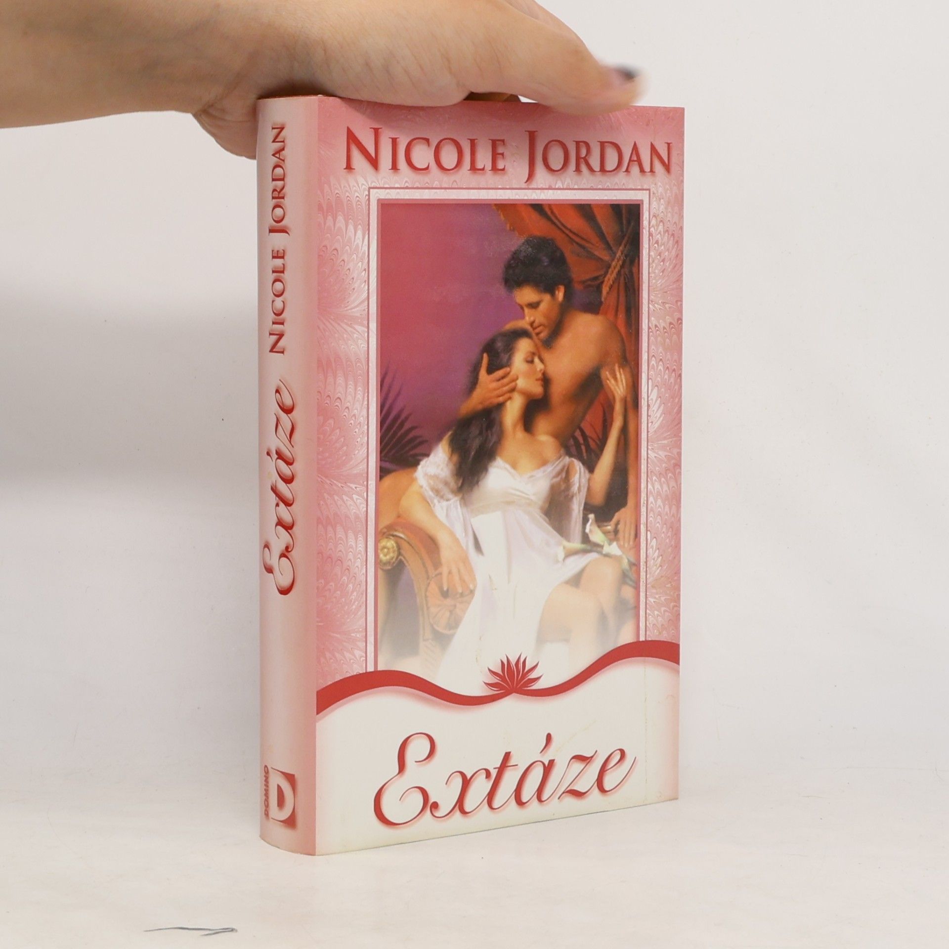 Nicole Jordan Extáze