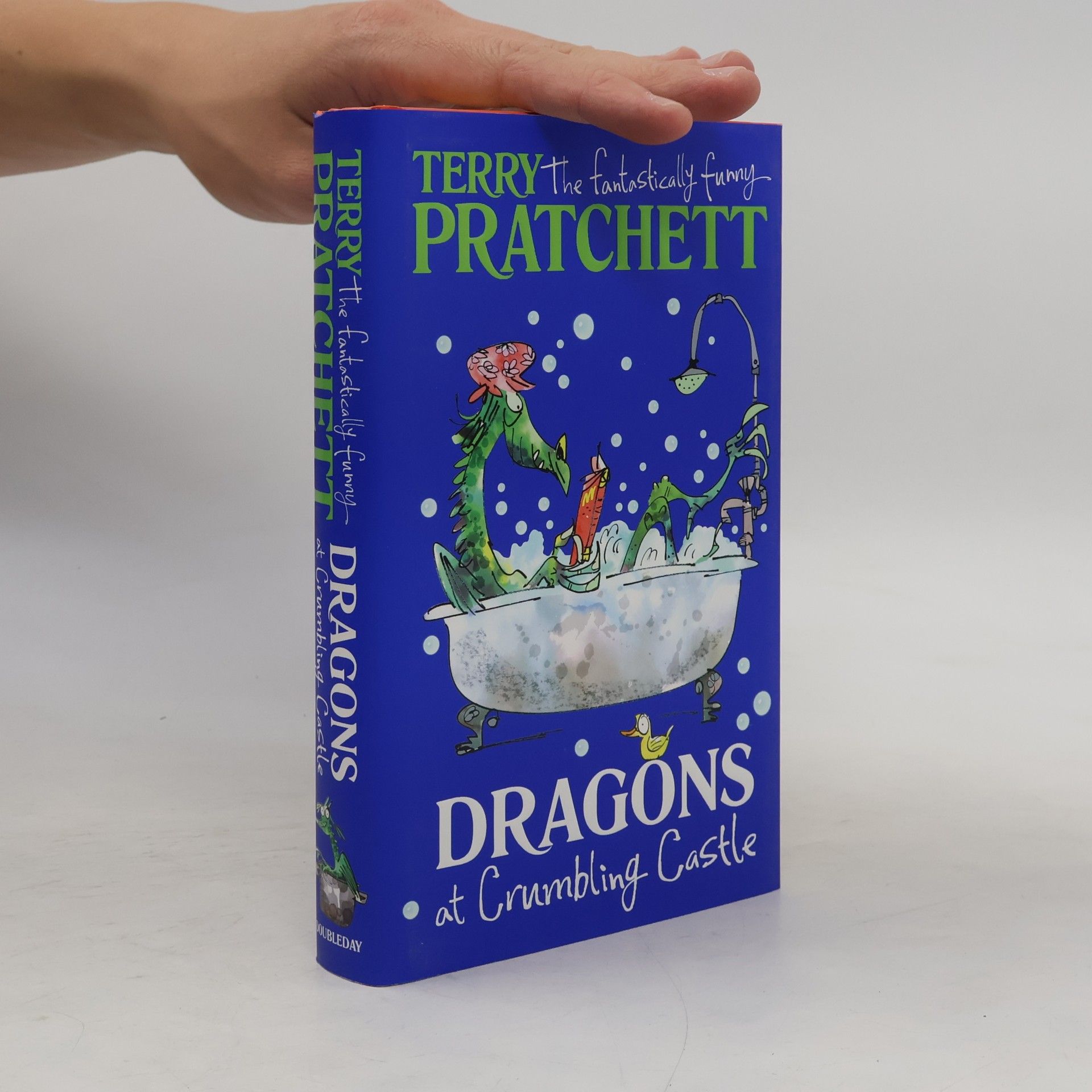 Terry Pratchett Dragons at Crumbling Castle and other stories