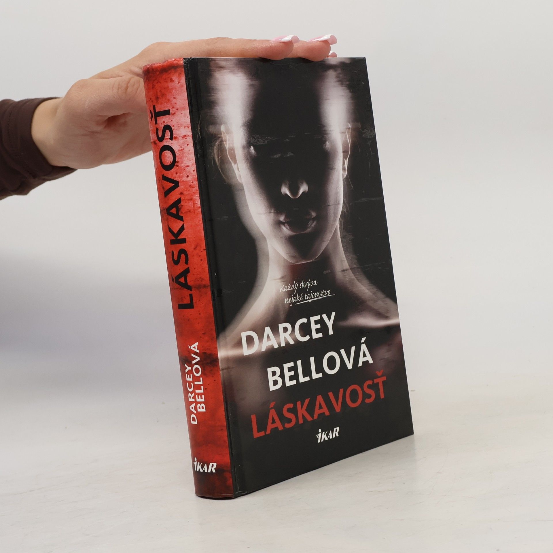 Darcey Bell Láskavosť