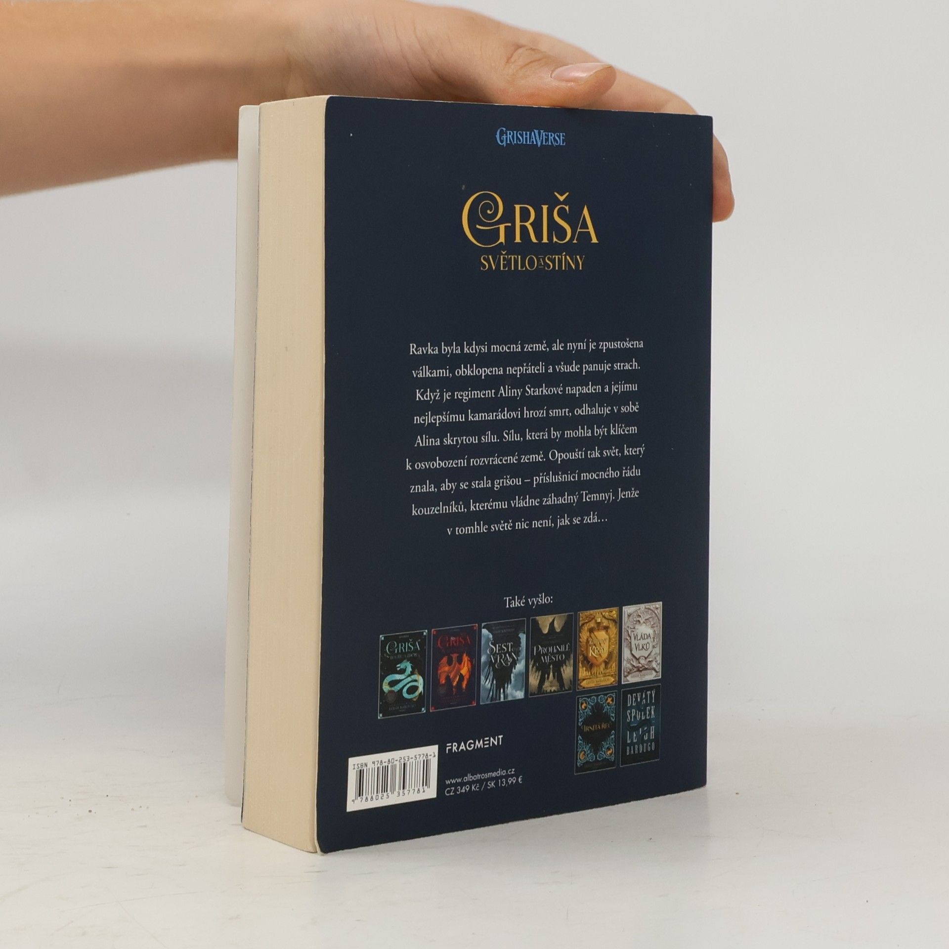 Leigh Bardugo Griša. Světlo a stíny