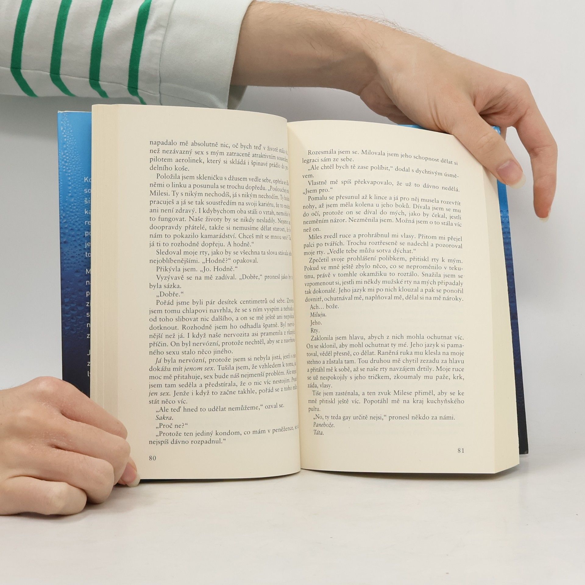 Colleen Hoover Odvrácená tvář lásky