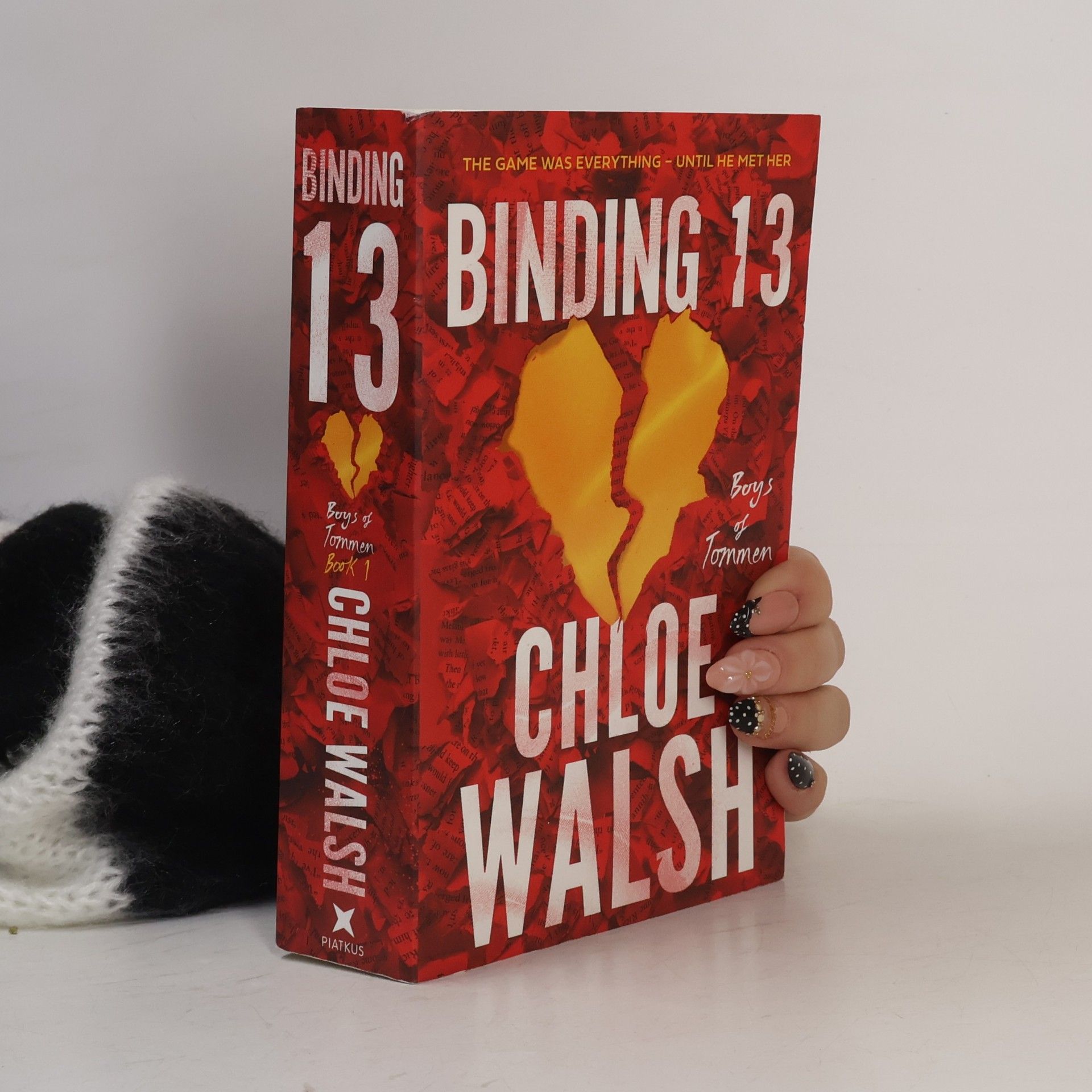 Chloe Walsh Binding 13