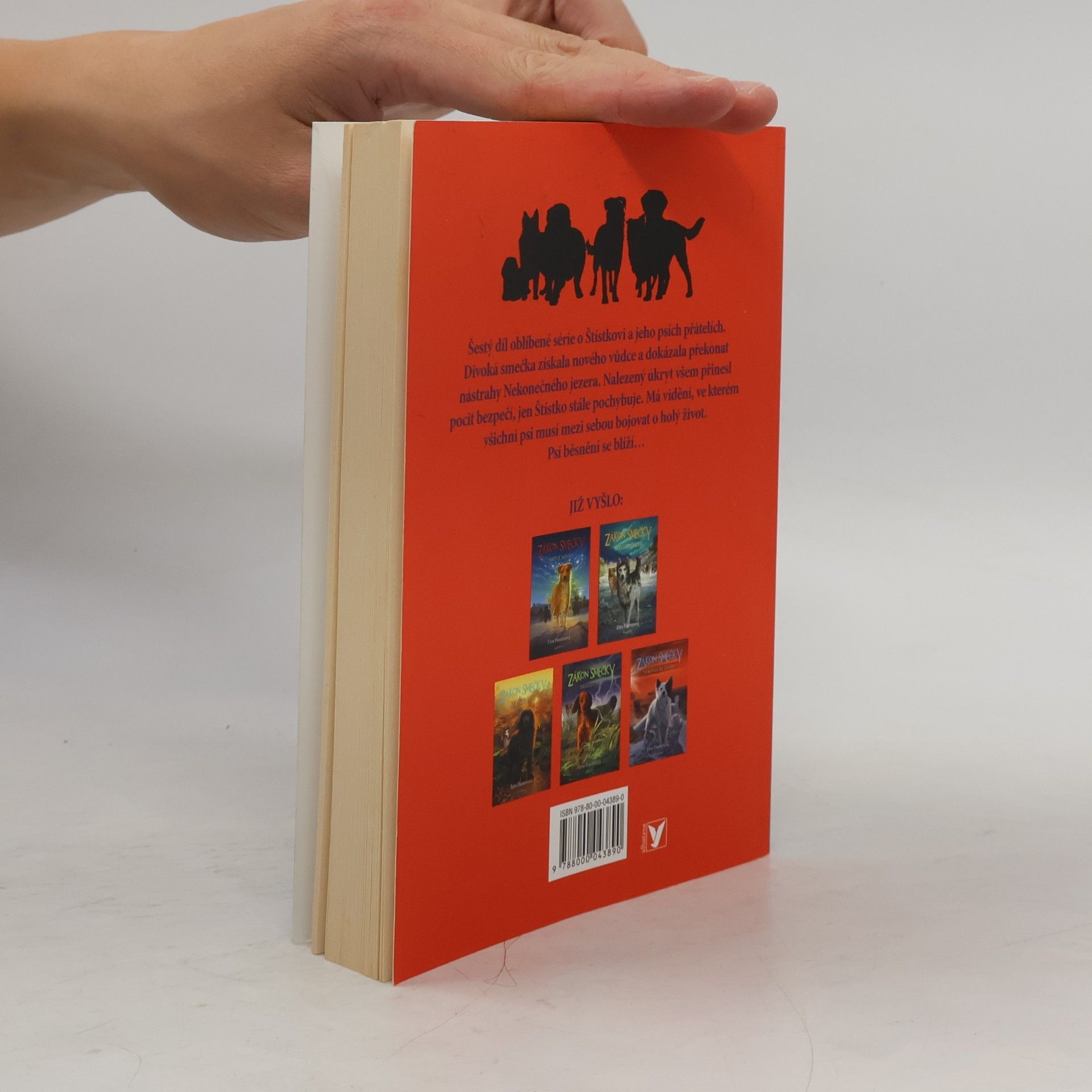 Erin Hunter Psí běsnění. Zákon smečky