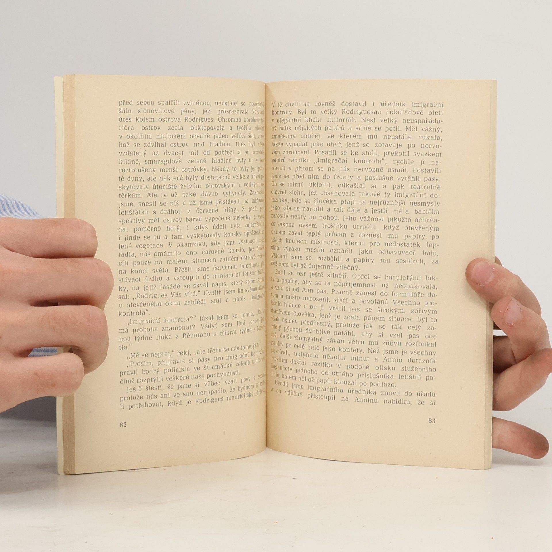Gerald Durrell Zlatí netopýři a růžoví holubi