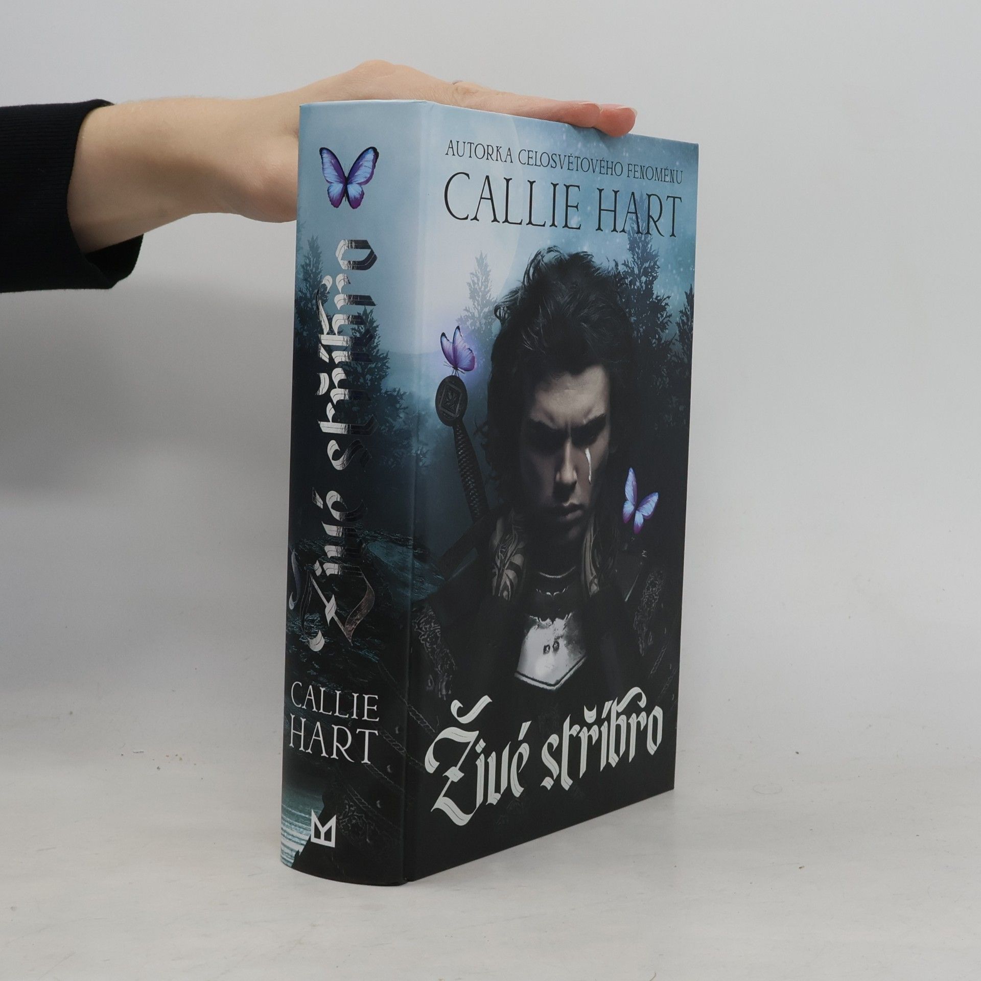 Callie Hart Živé stříbro