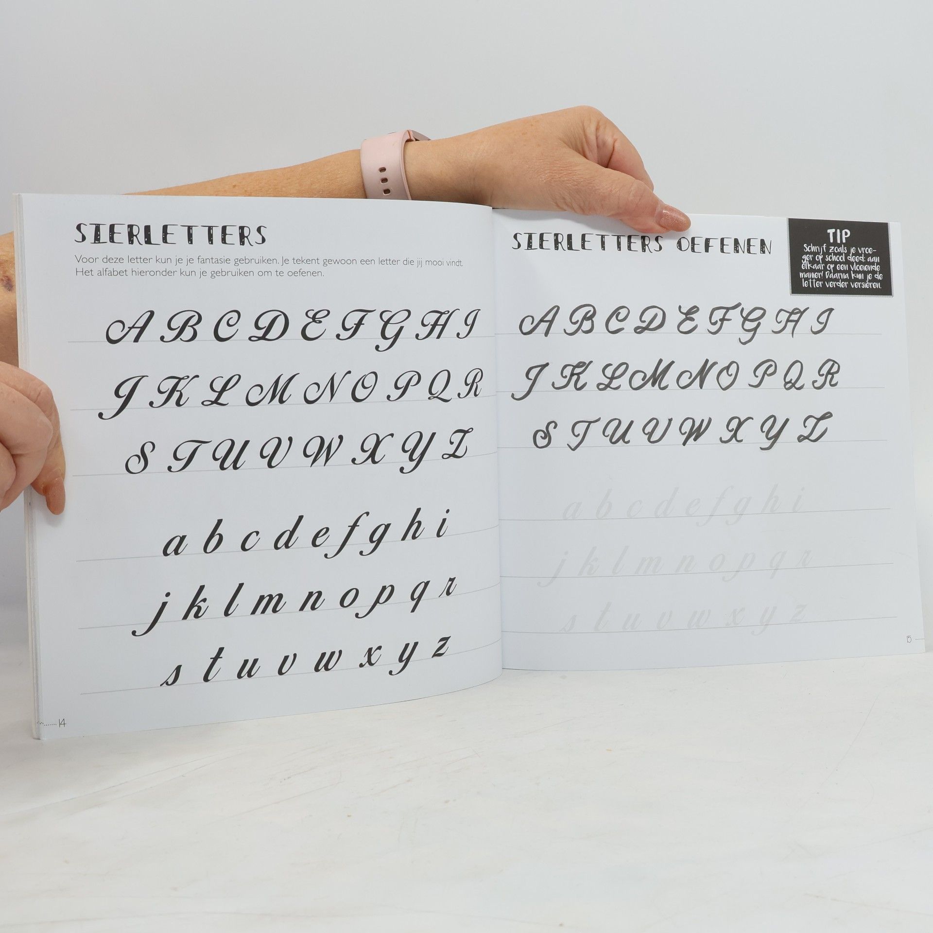 Kolektiv autorů Creative Hand Lettering