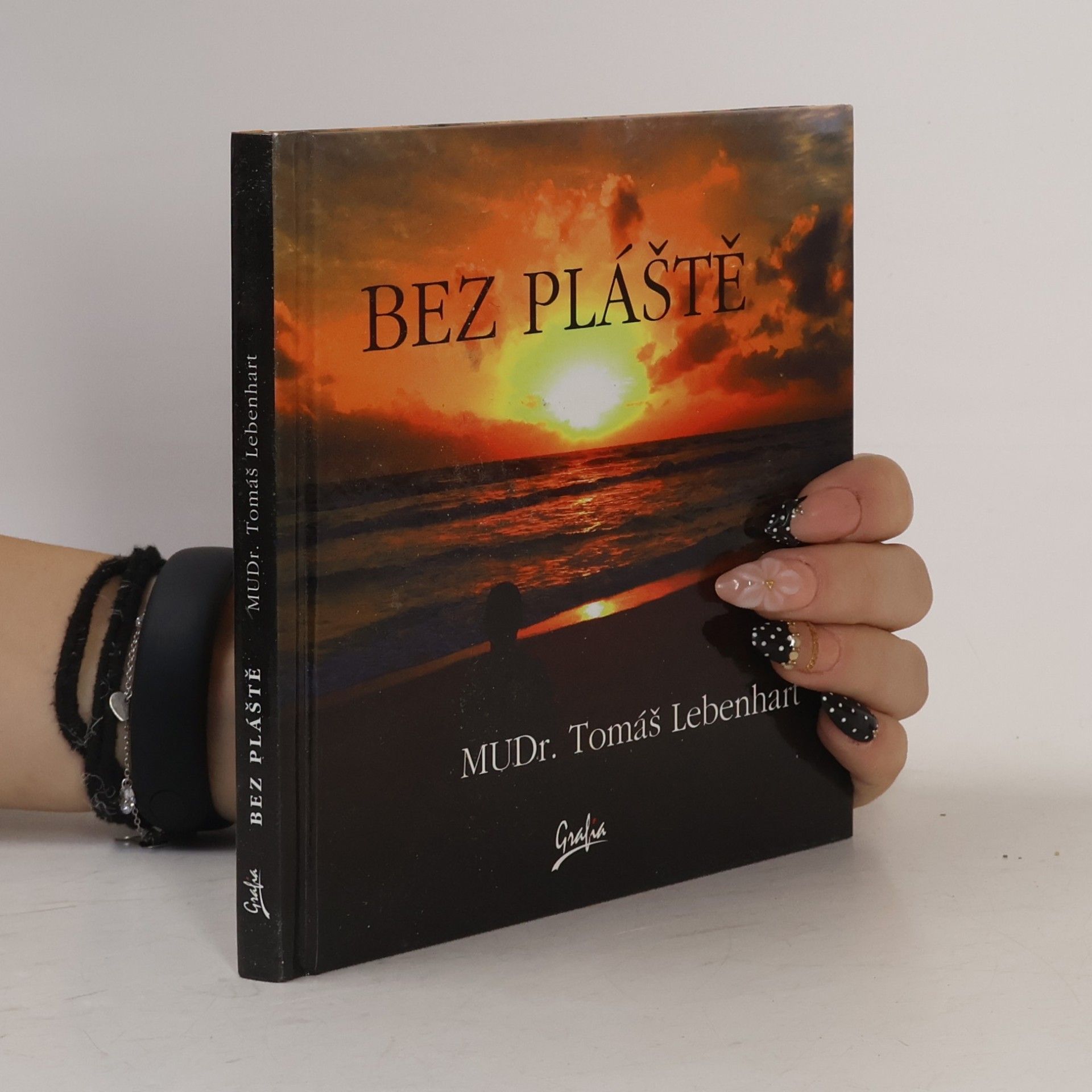 Bez pláště