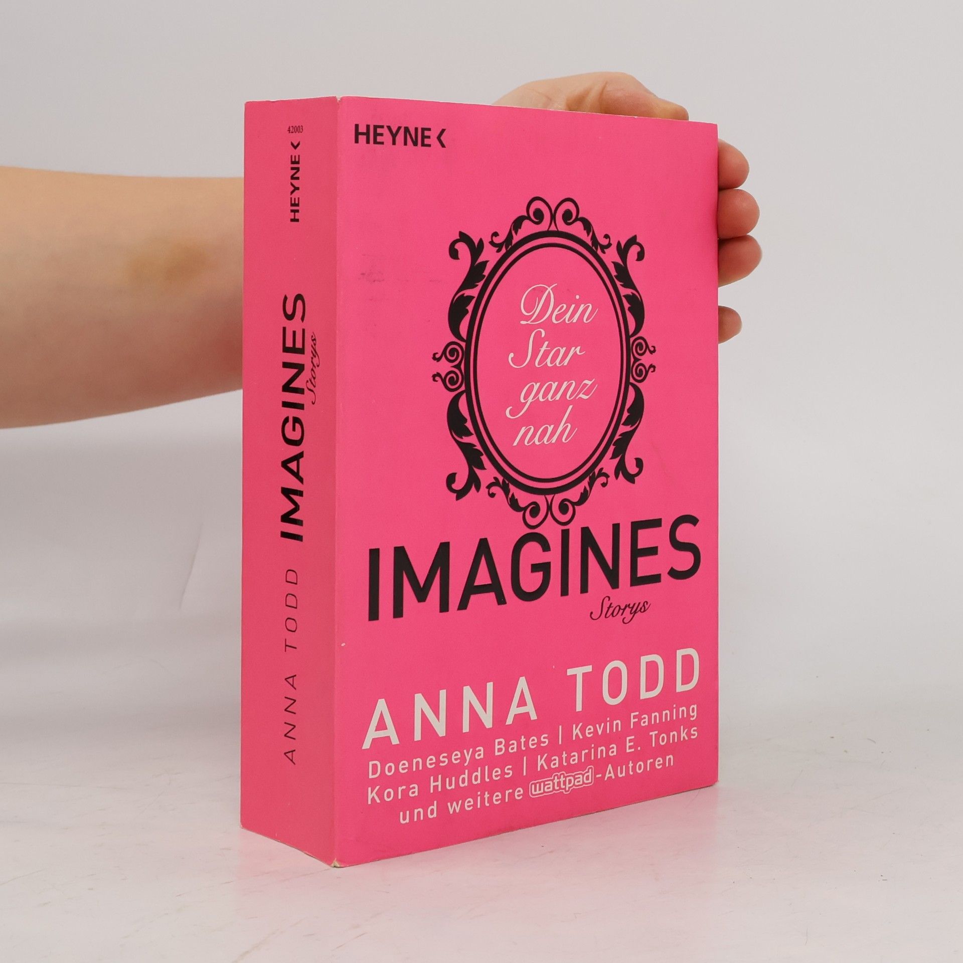 Anna Todd Imagines