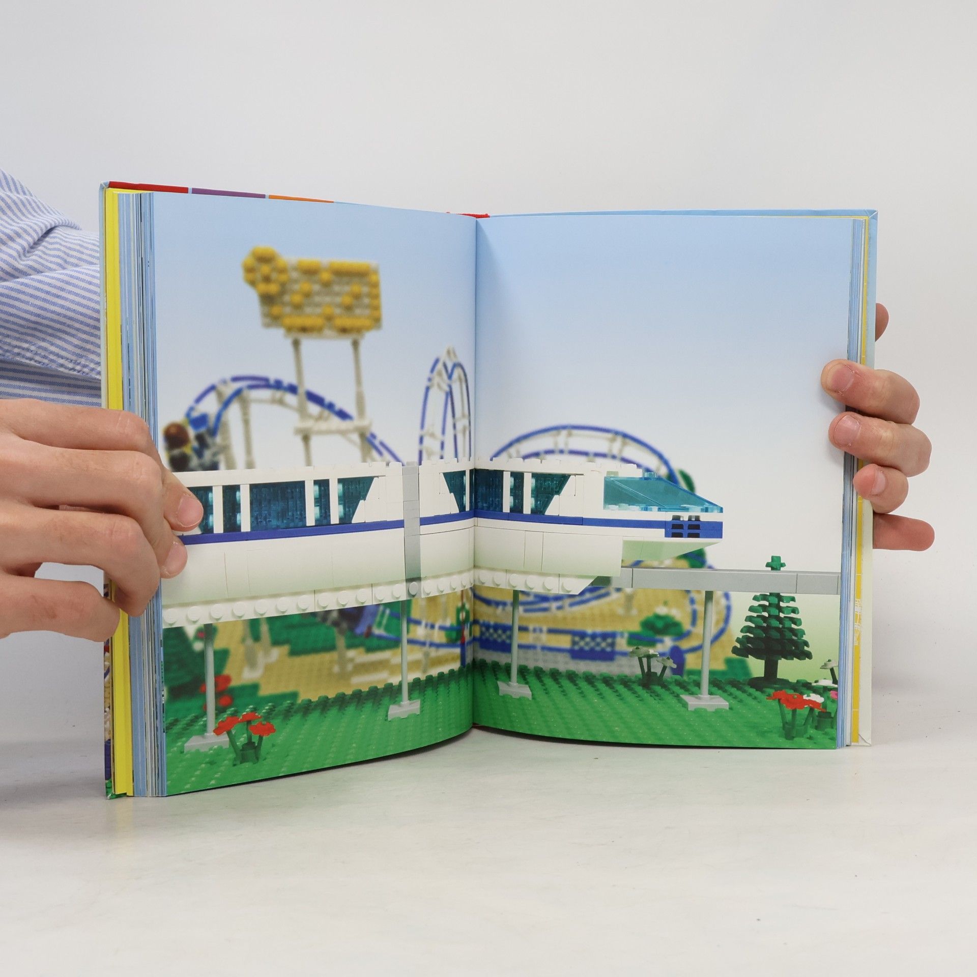 Waren Elsmore Kostky a kola: Skvělá vozidla, plavidla a letadla ze stavebnice LEGO®