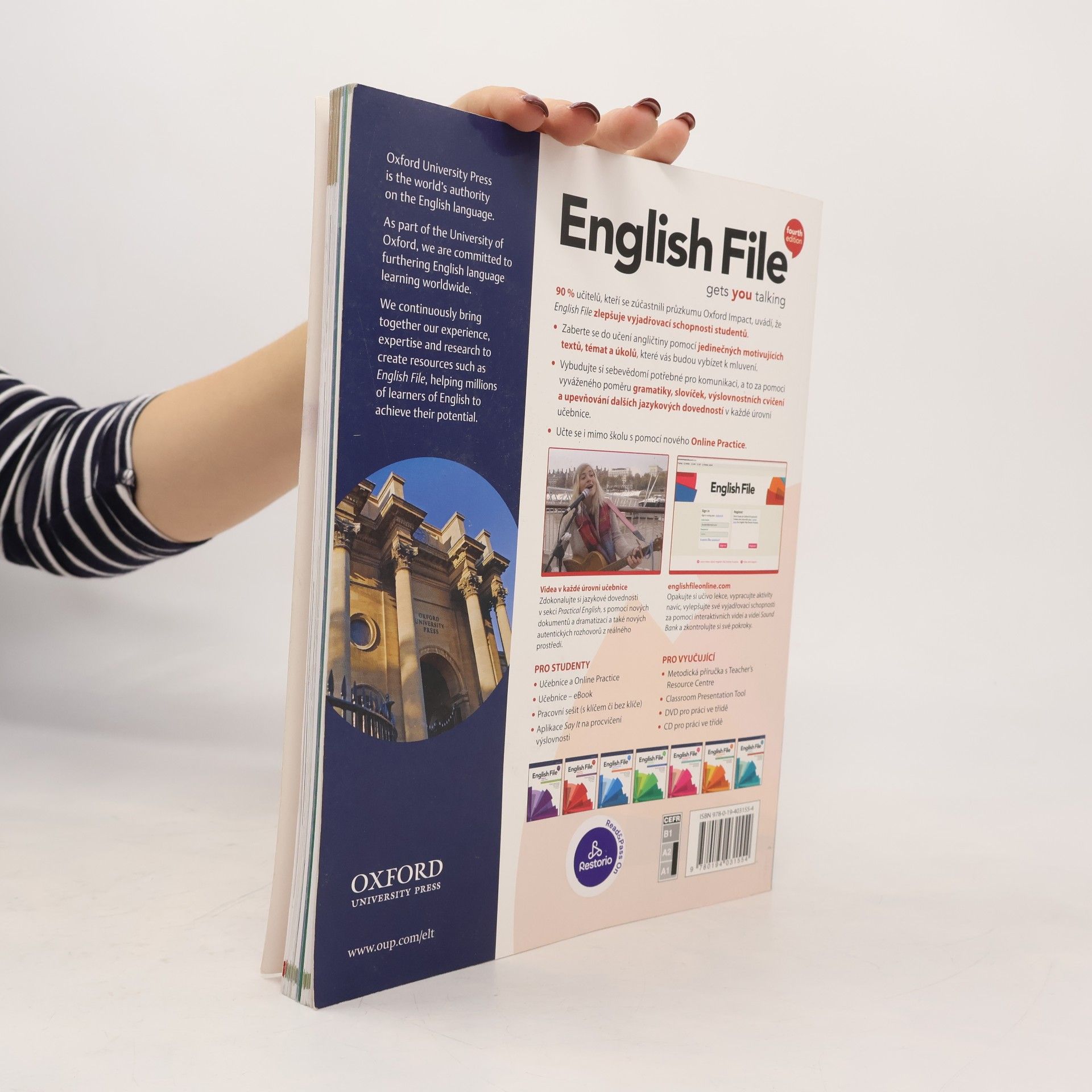 Kolektiv autorů English File : elementary