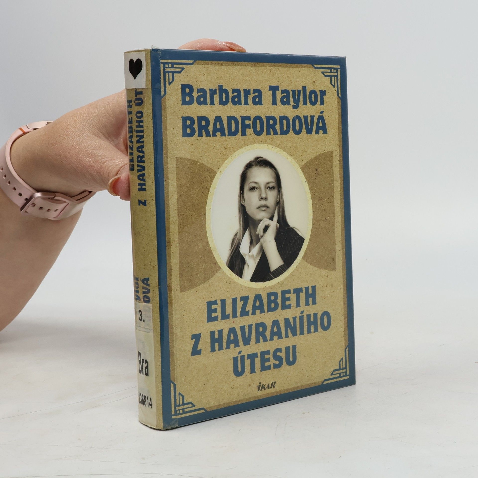 Barbara Taylor Bradford Elizabeth z Havraního útesu