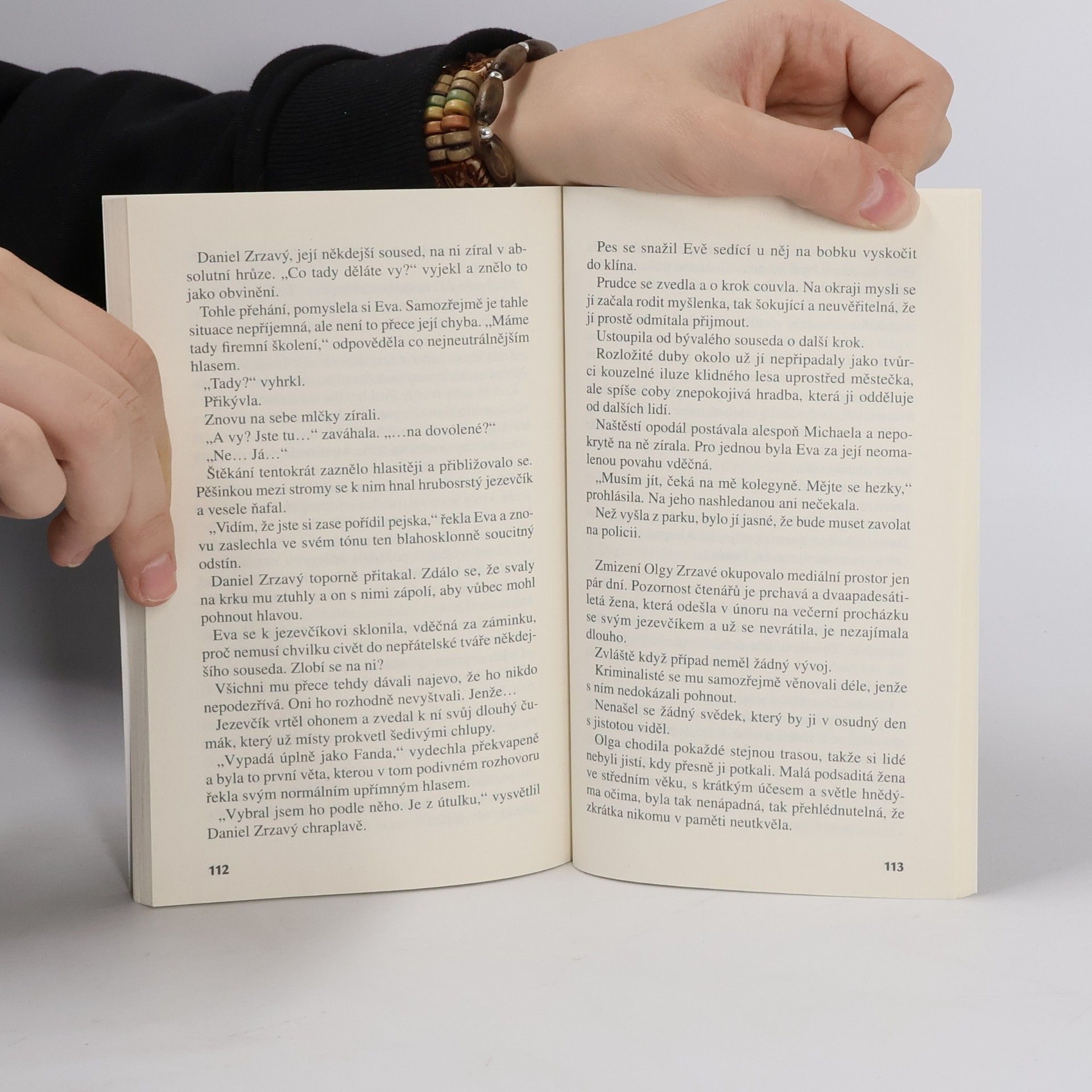 Various authors Večeře s vraždou : skutečné kriminální příběhy