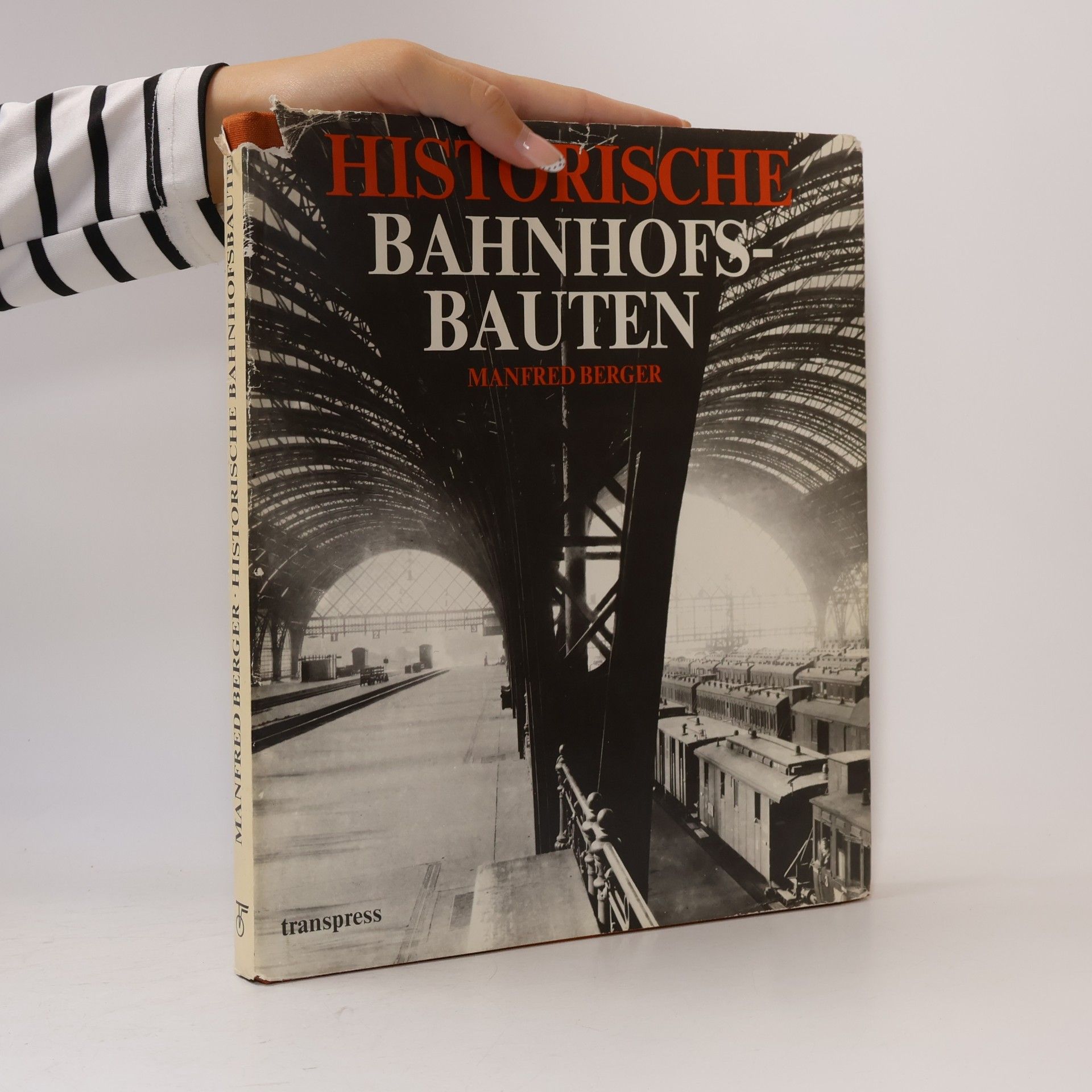 Historische Bahnhofsbauten