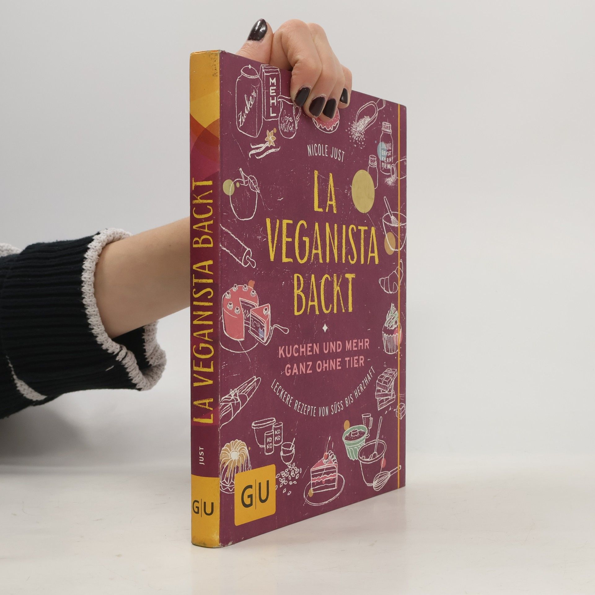 Nicole Just La Veganista backt