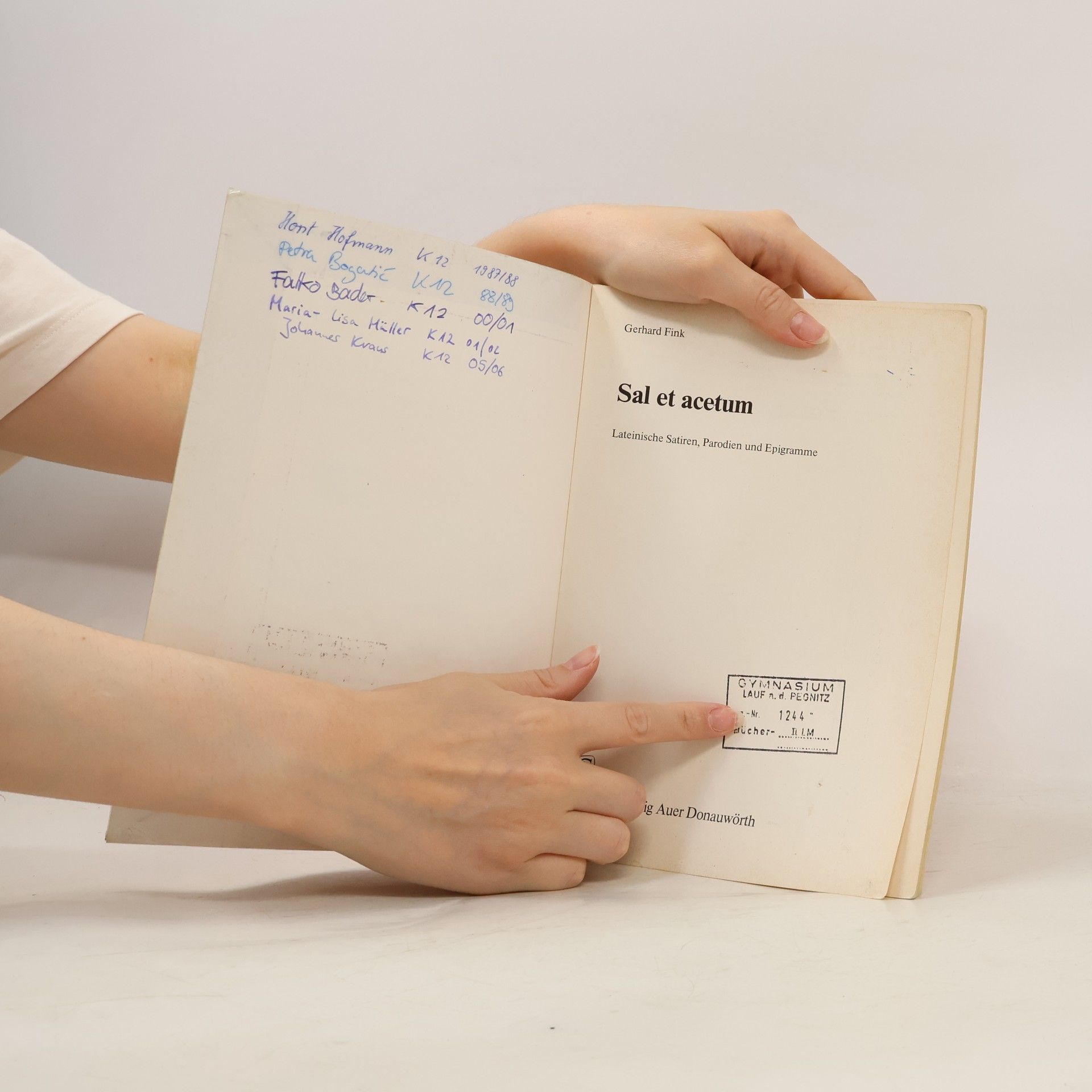 Gerhard Fink Sal et acetum. Lateinische Satiren, Parodien und Epigramme