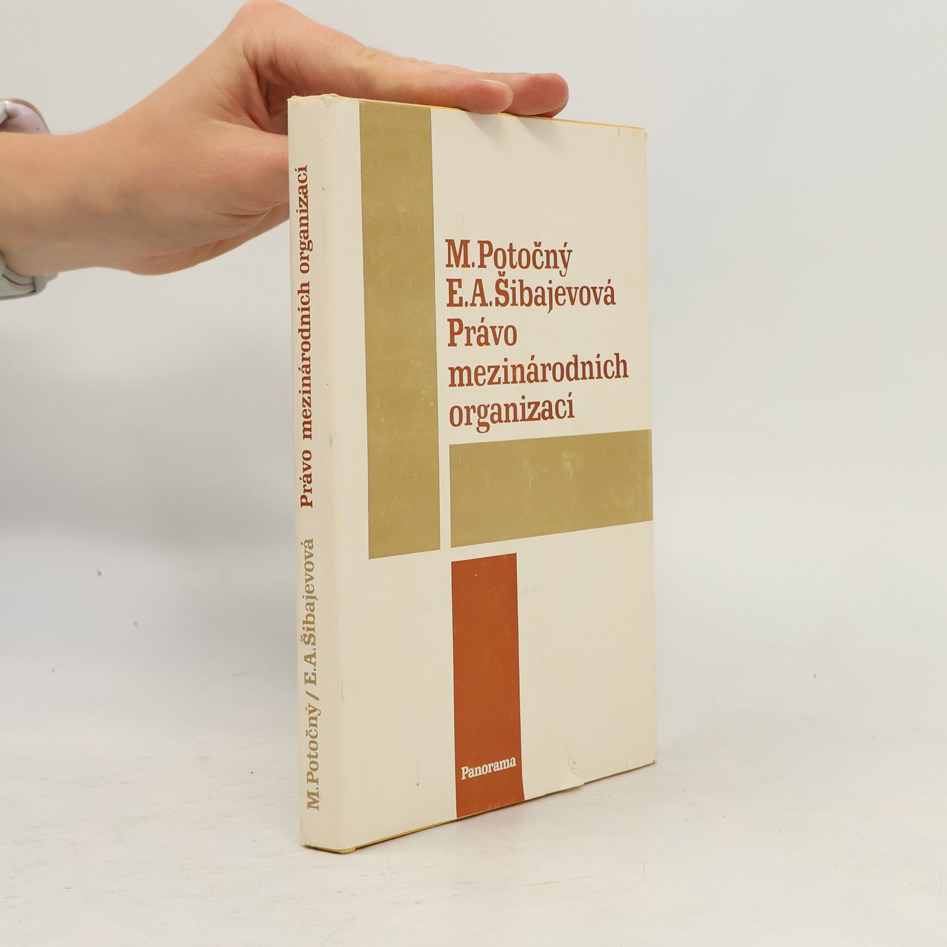 E. A. Šibajeva Právo mezinárodních organizací