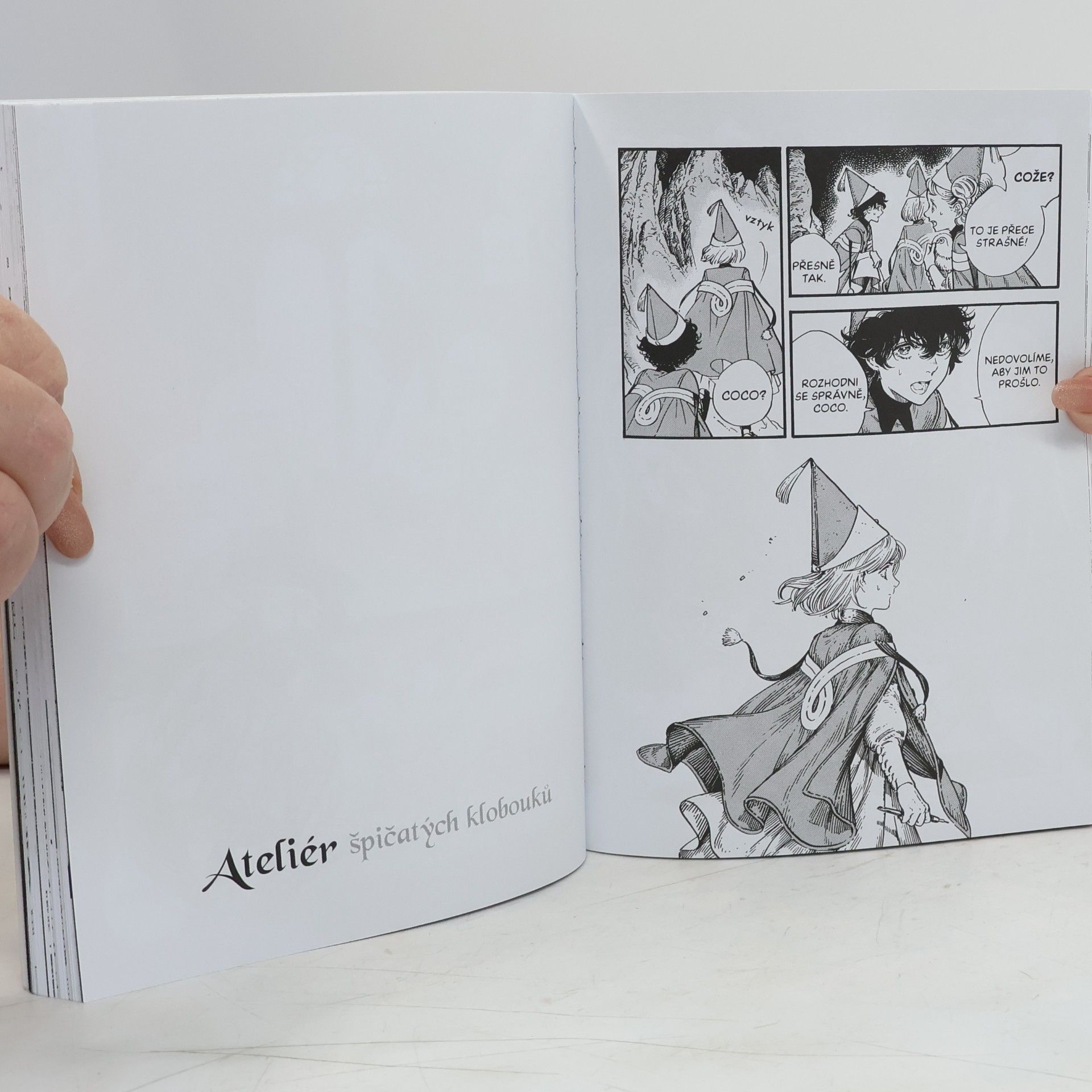 Kamome Shirahama Ateliér špičatých klobouků 5