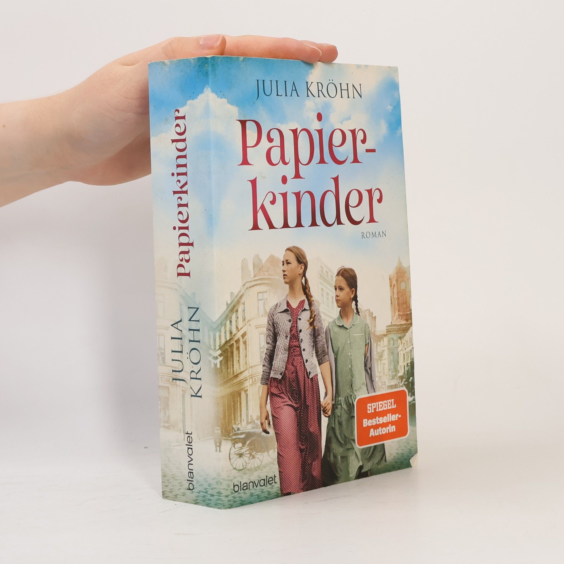 Julia Kröhn Papierkinder