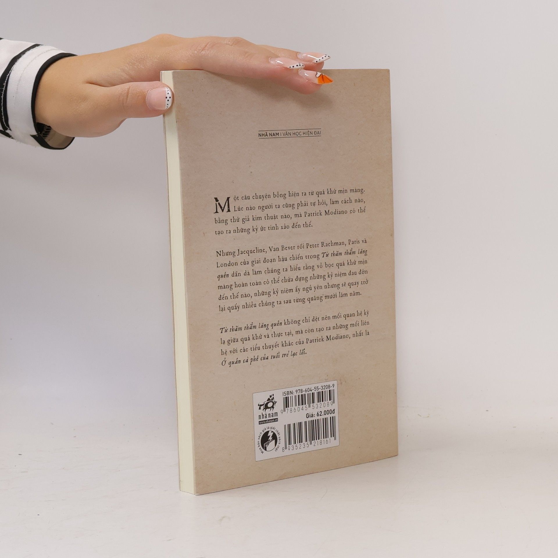Patrick Modiano Từ thăm thẳm lãng quên