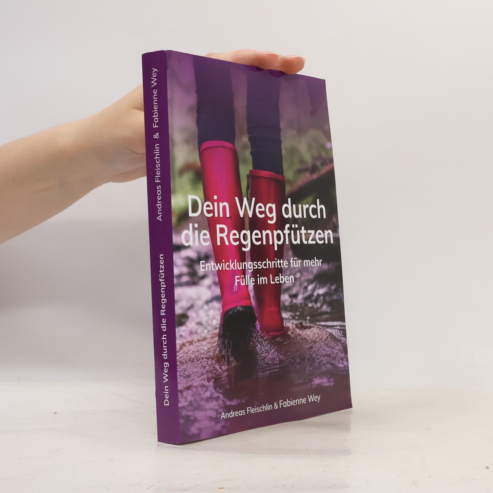 Dein Weg durch die Regenpfützen