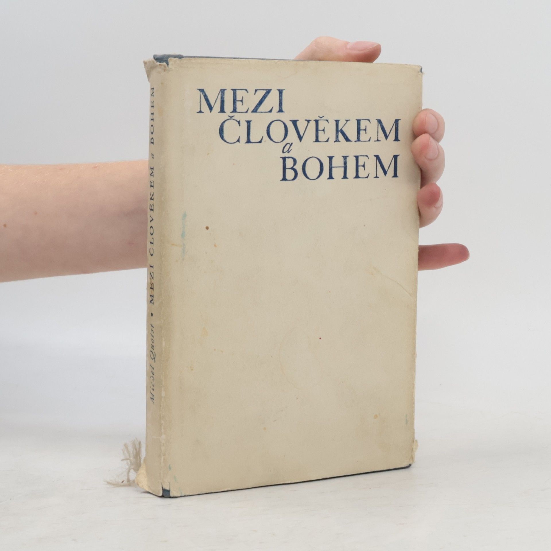 Mezi člověkem a Bohem