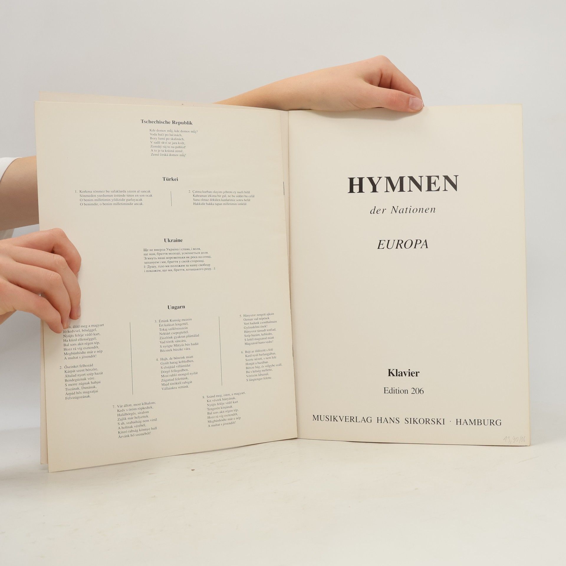 A préciser Hymnen der Nationen: Europa. Klavier-Ausgabe. voice, piano.