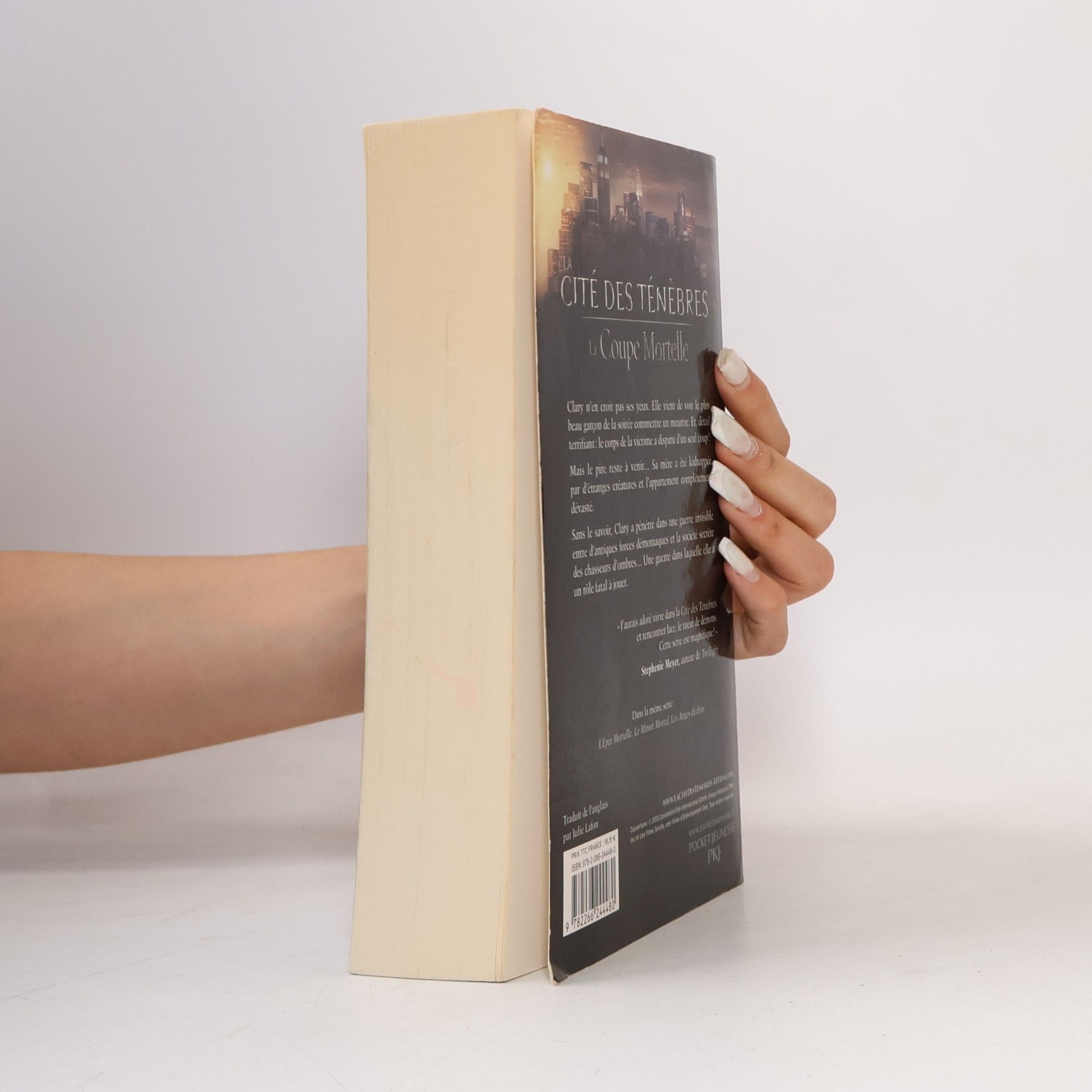 Julie Lafon La Cité des Ténèbres - 1: La Coupe Mortelle