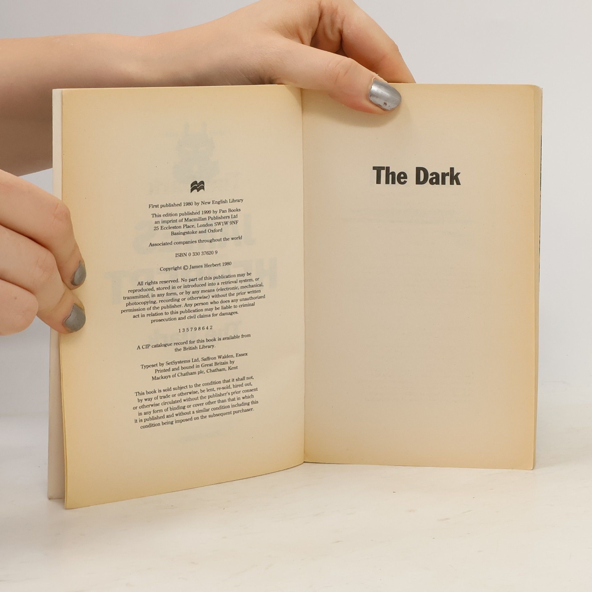 James Herbert The Dark