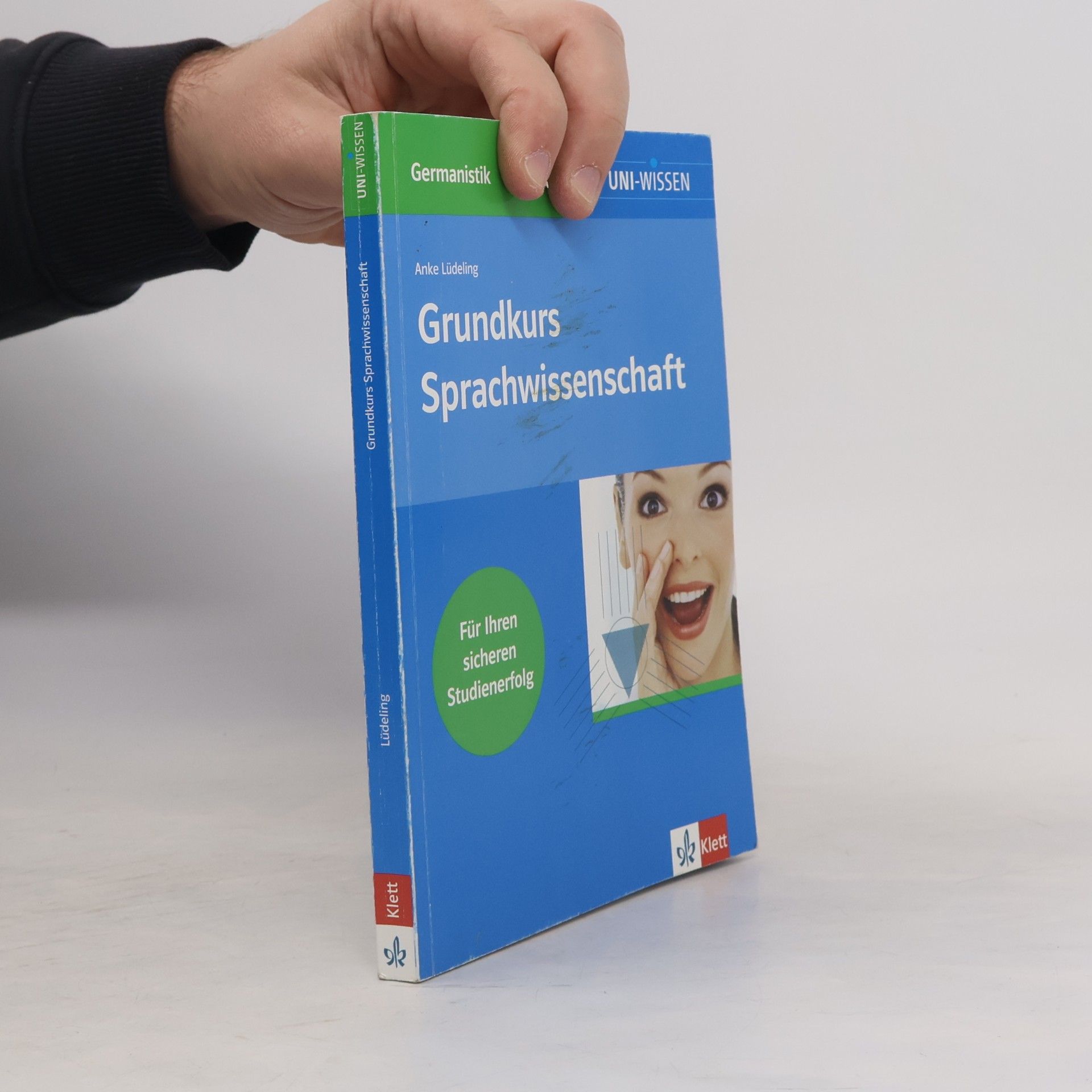 Anke Lu deling Grundkurs Sprachwissenschaft