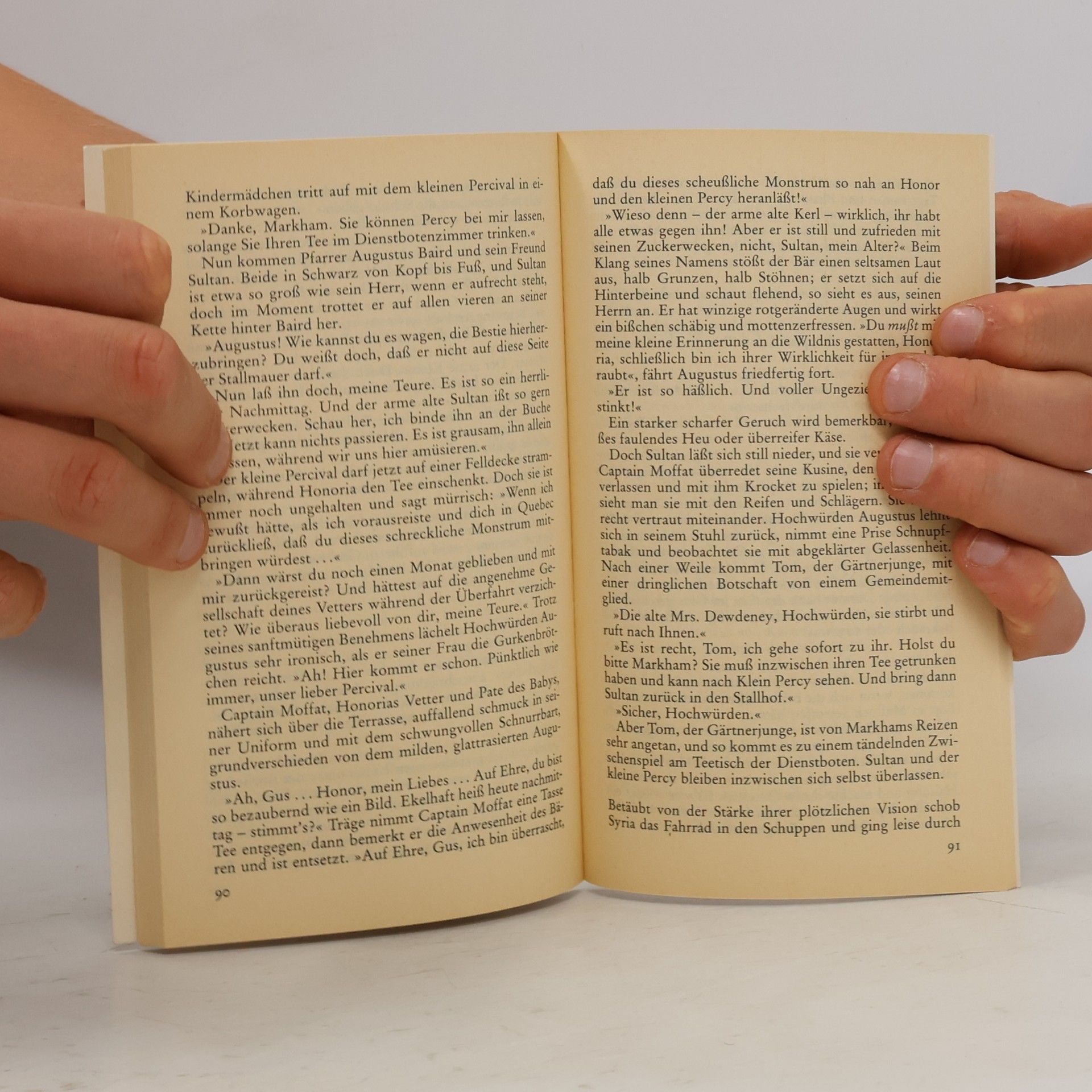Joan Aiken Ein Raunen in der Nacht. Neun schaurigschöne Geschichten