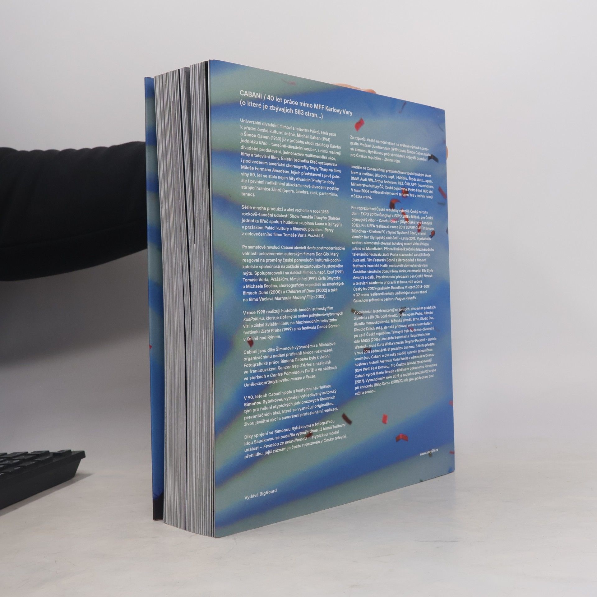 Various authors Vary 25