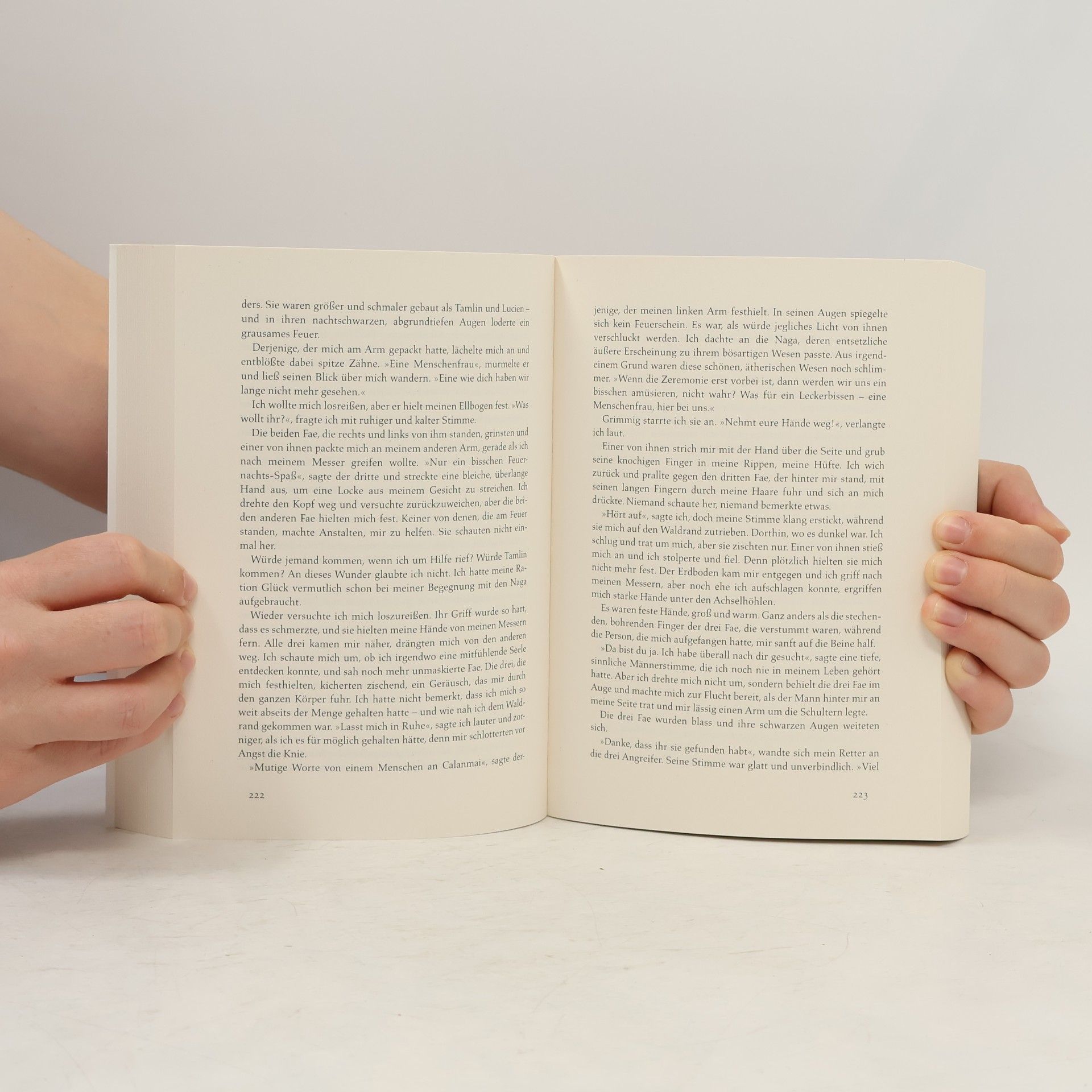 Sarah J. Maas Das Reich der sieben Höfe. Dornen und Rosen