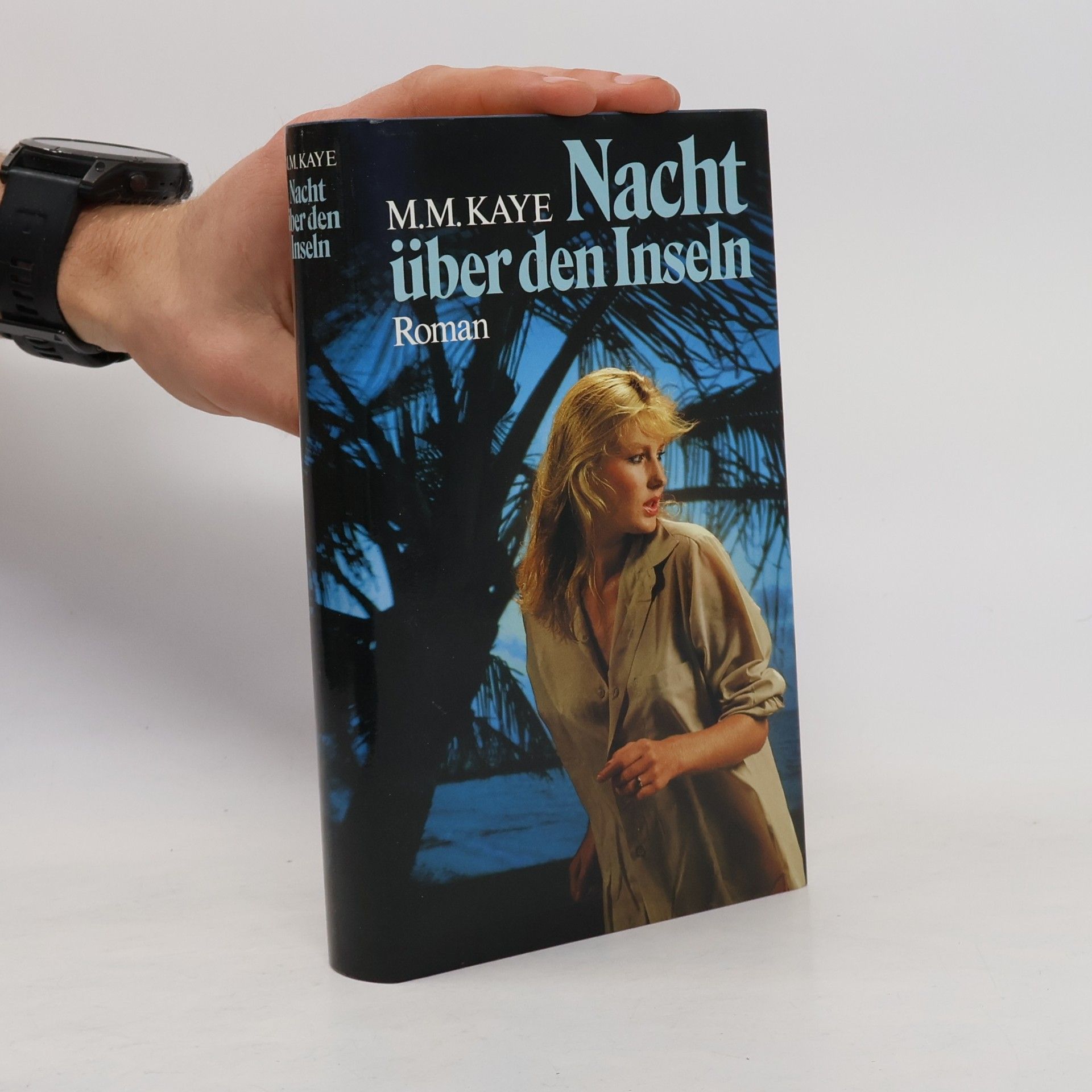 Mary Margaret Kaye Nacht über den Inseln