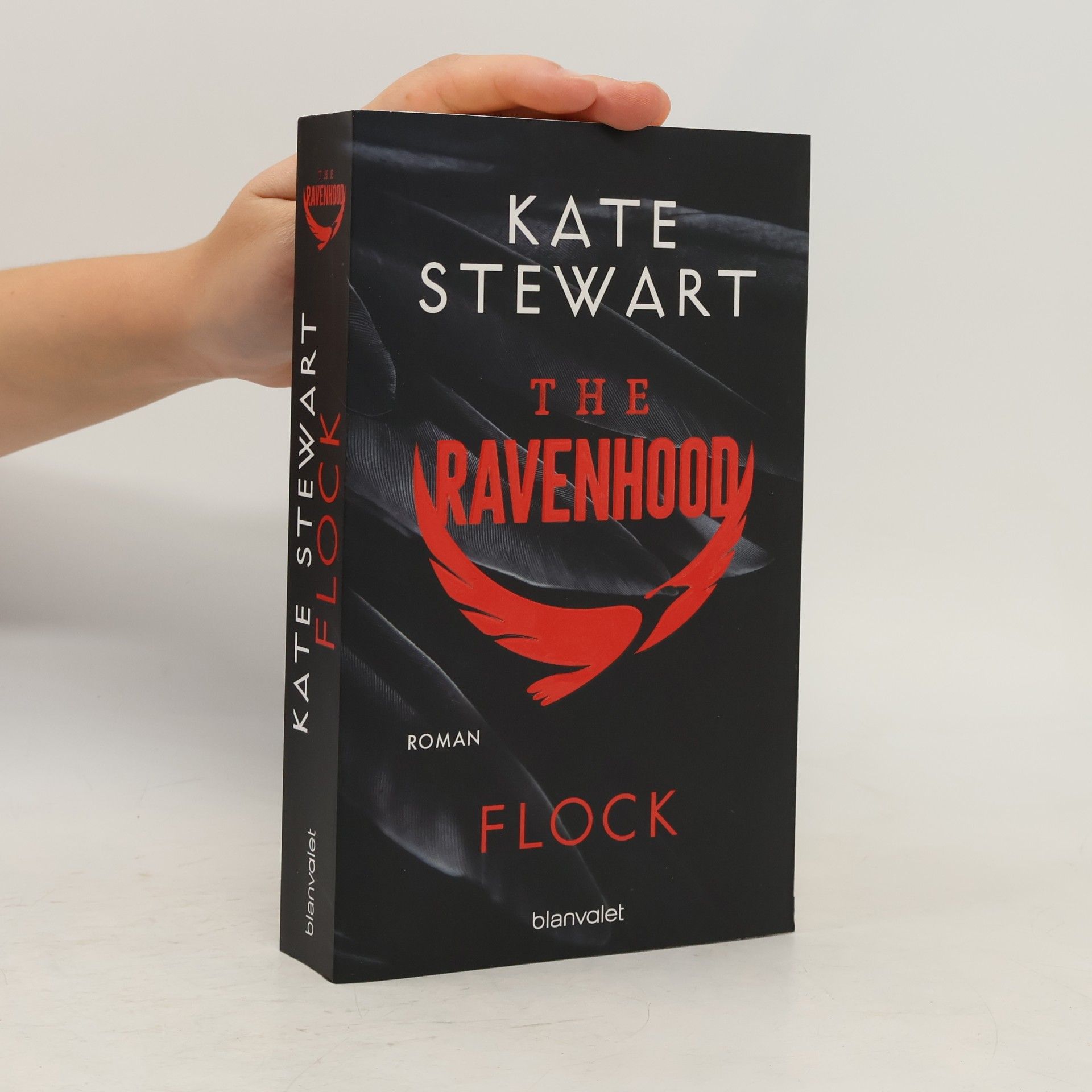 Kate Stewart The Ravenhood - Flock