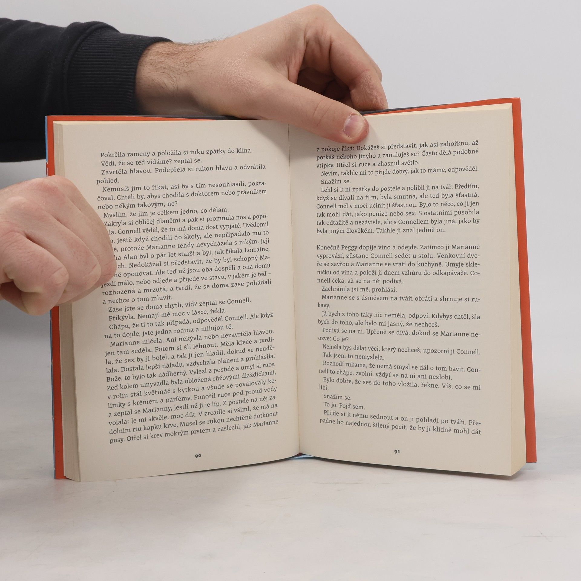 Sally Rooney Normální lidi