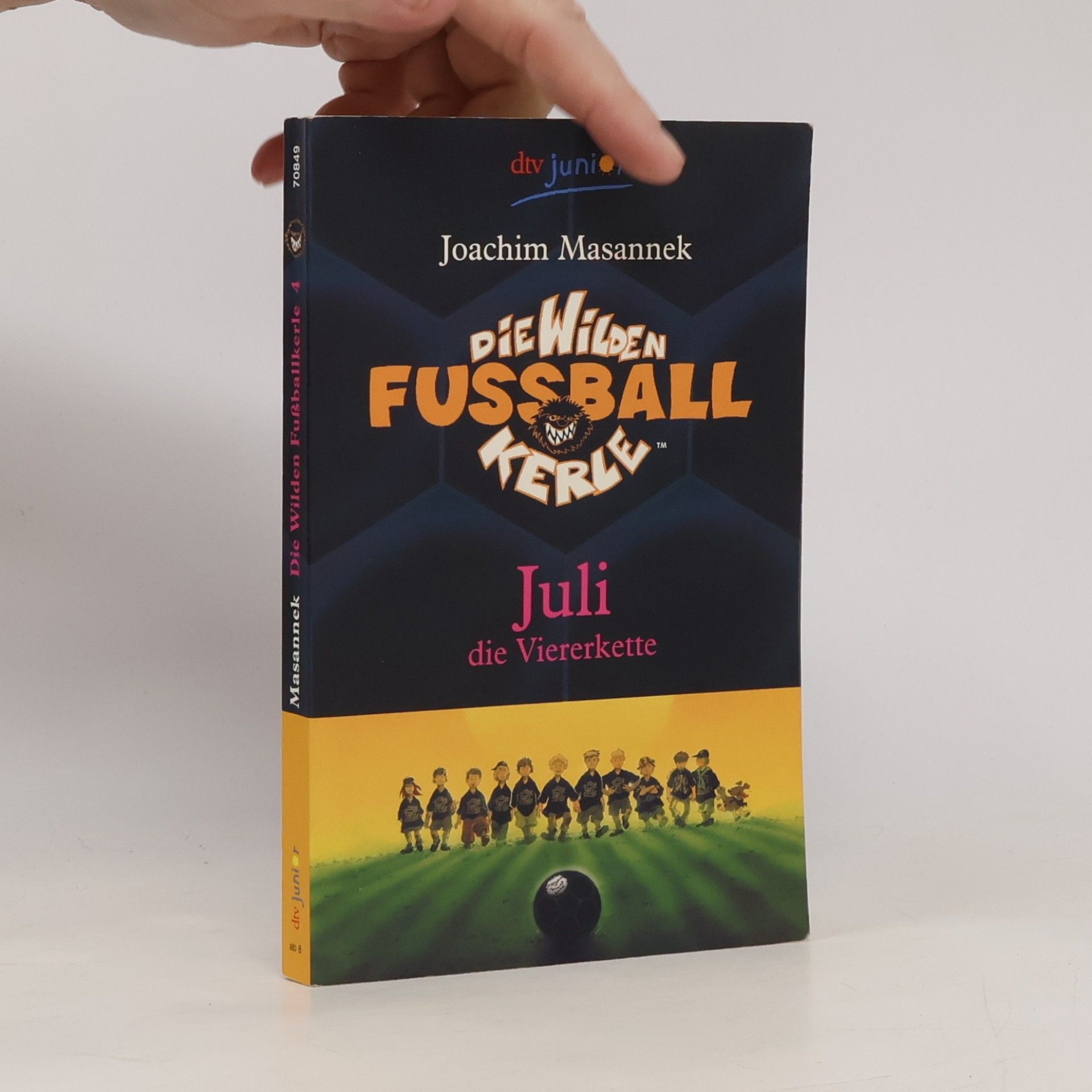 Joachim Masannek Die Wilden Fussball Kerle. Juli die Viererkette