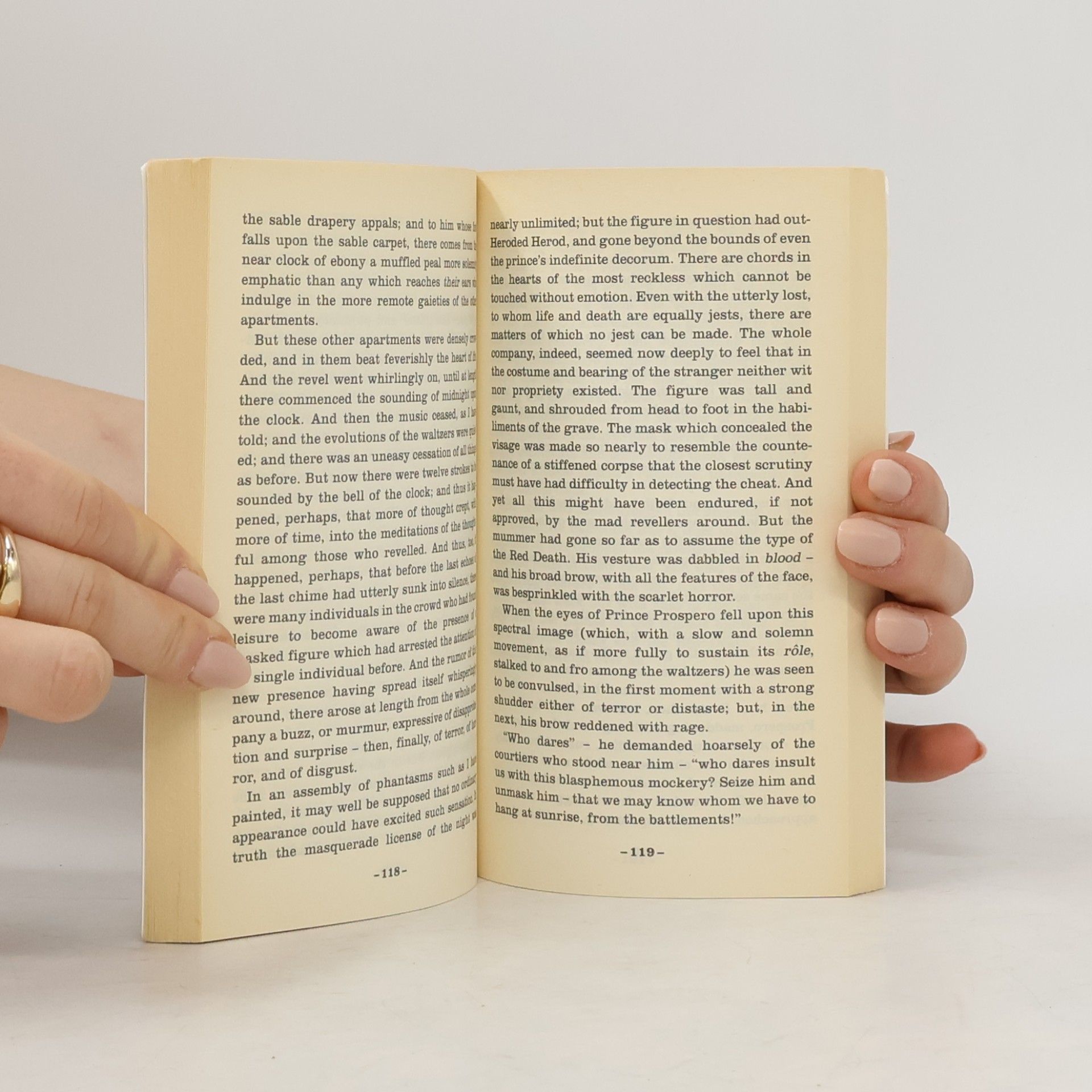 Edgar Allan Poe The Fall of the House of Usher and Other Stories
